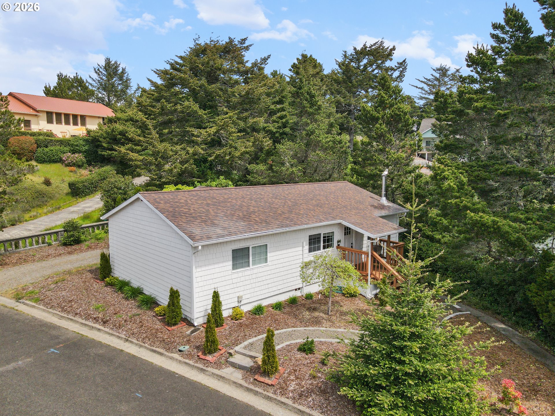 125 11TH ST, Florence, OR 97439