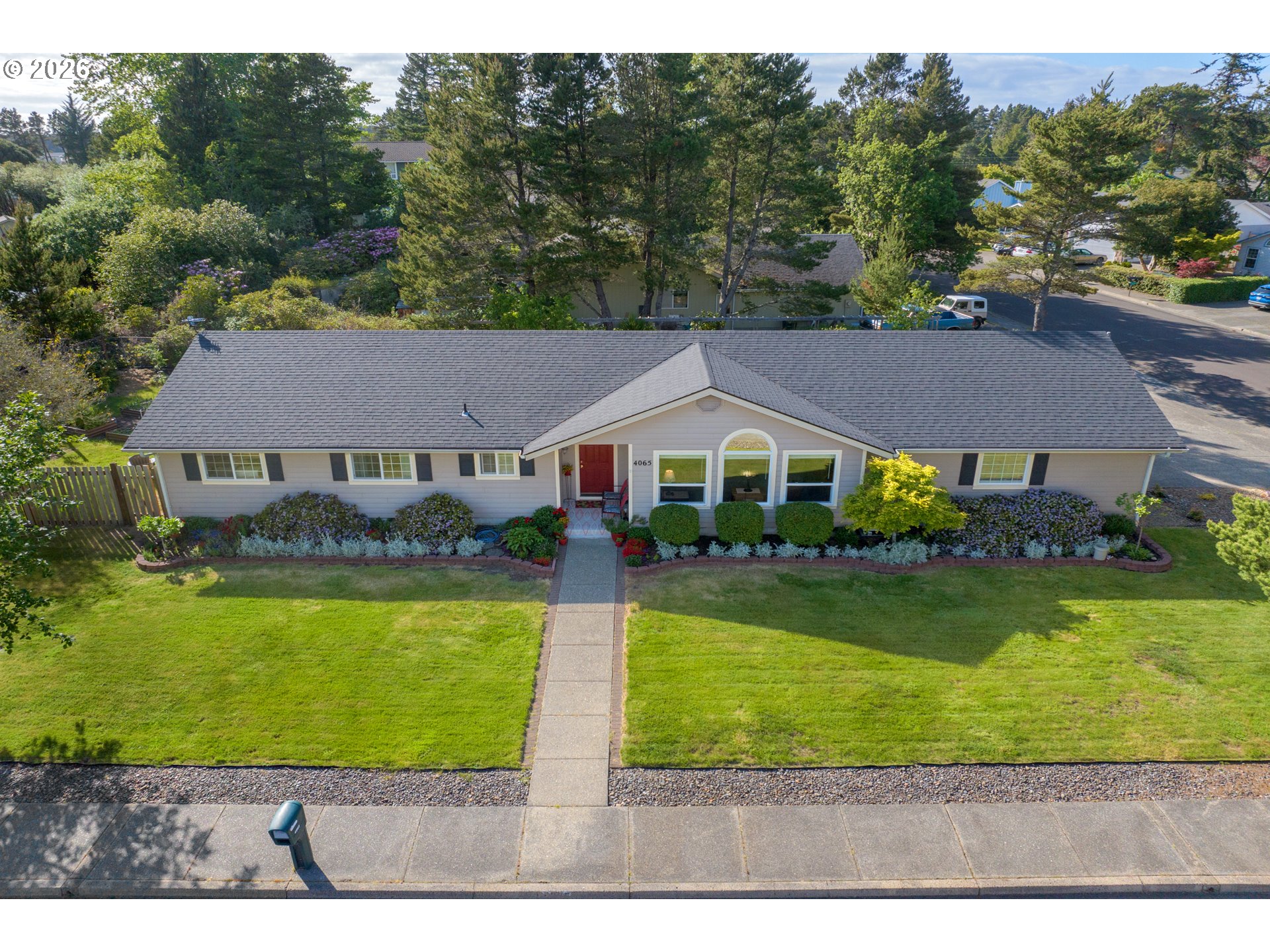 4065 MUNSEL CREEK DR, Florence, OR 97439