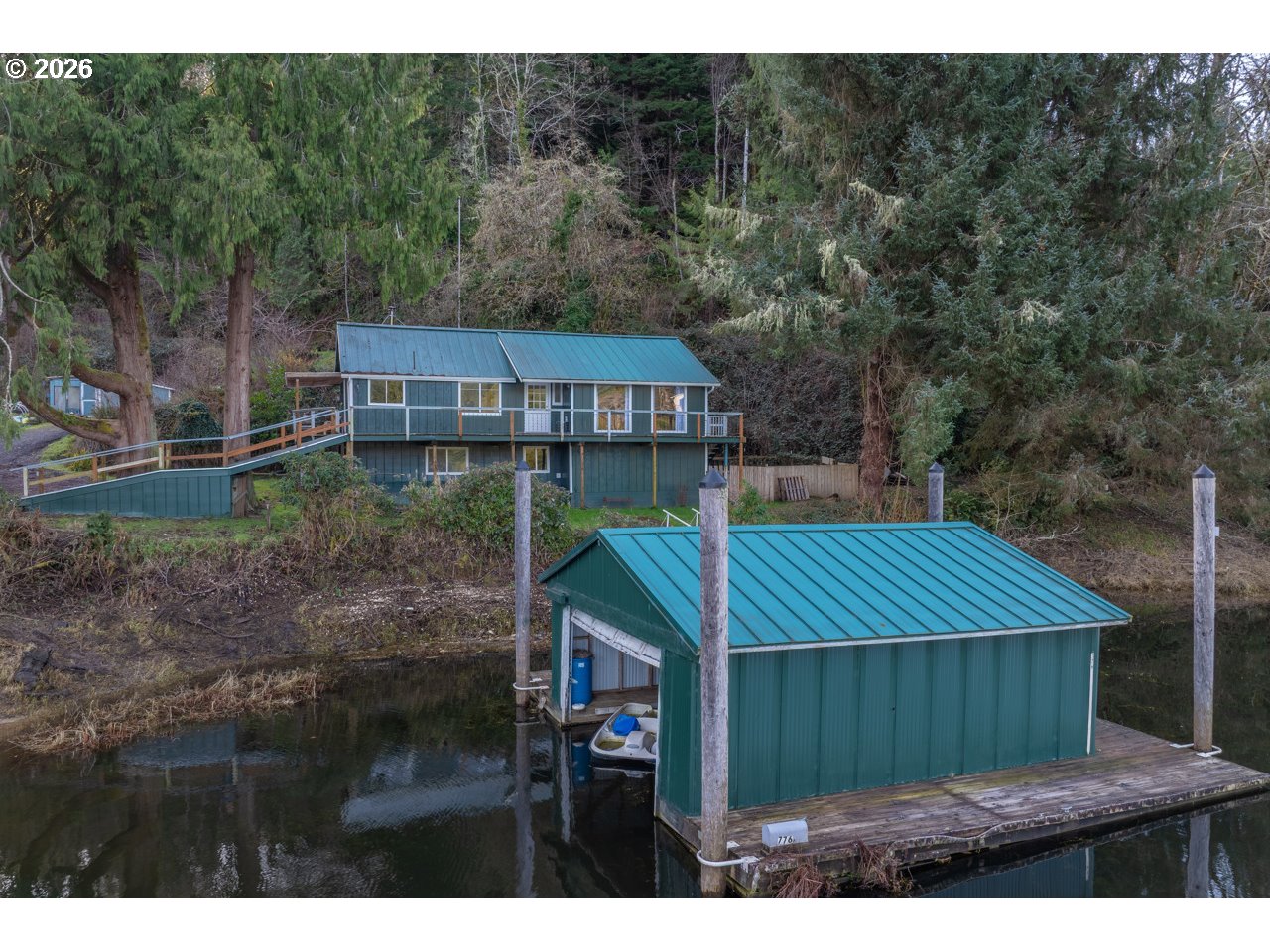96093 Sun Lake LN, Lakeside, OR 97449