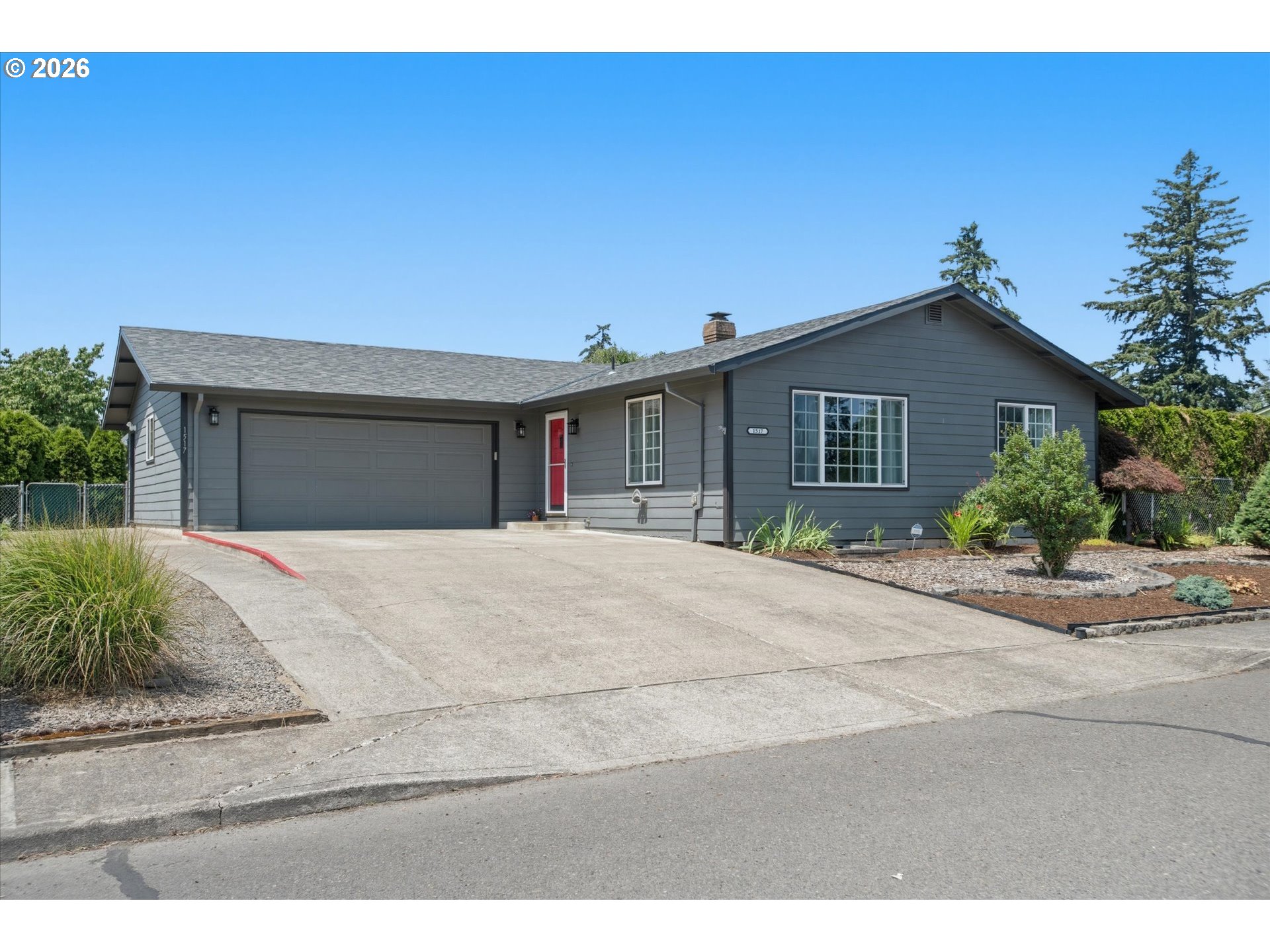 1517 LOCUST ST, Canby, OR 97013