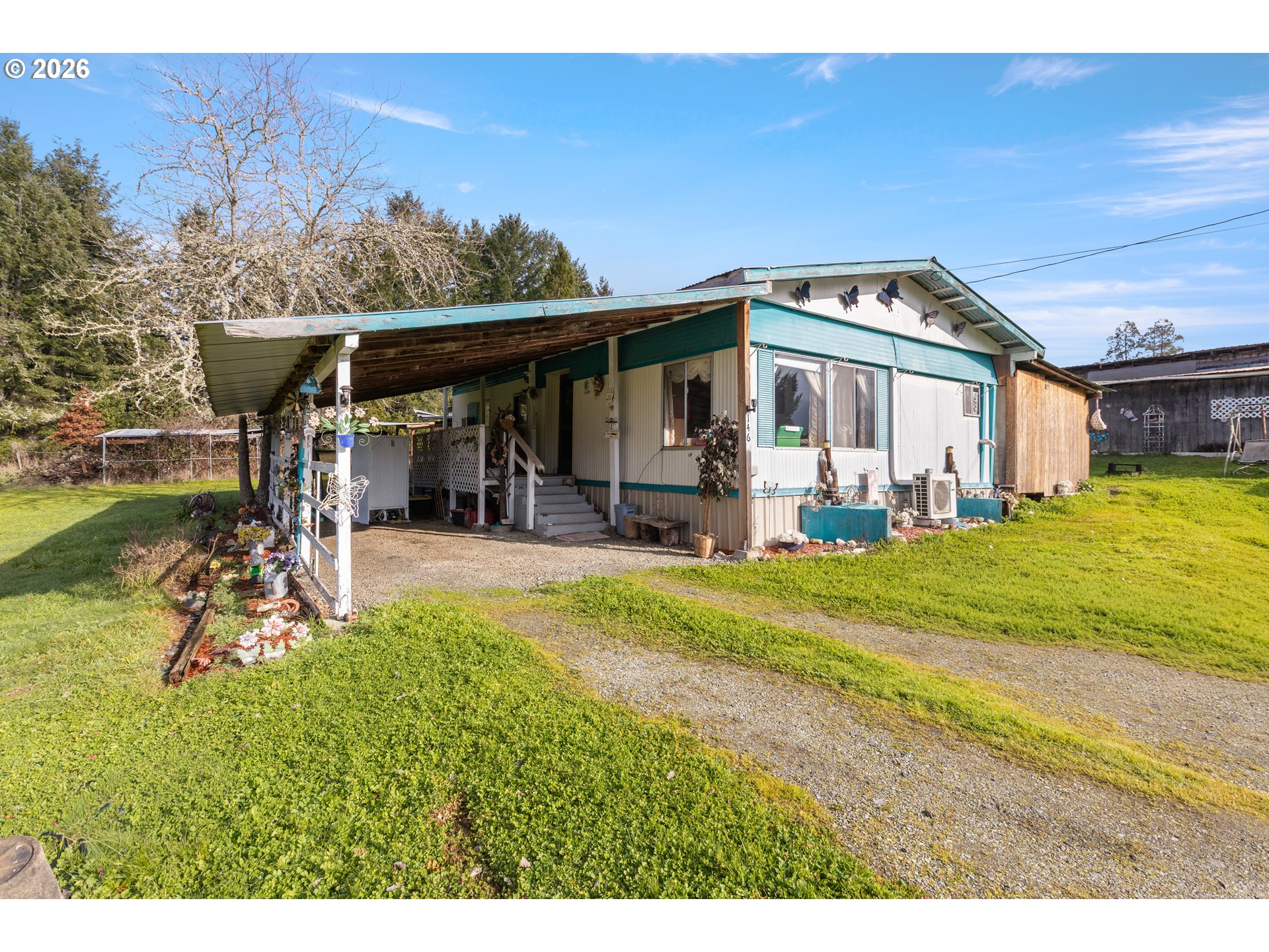 146 CRATER RD, CamasValley, OR 97416