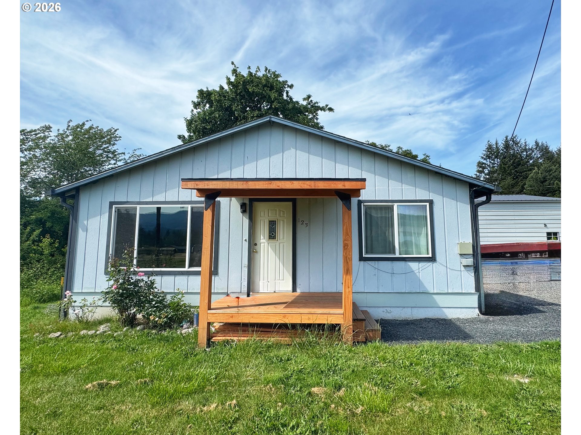 123 SANTIAM HWY, Gates, OR 97346