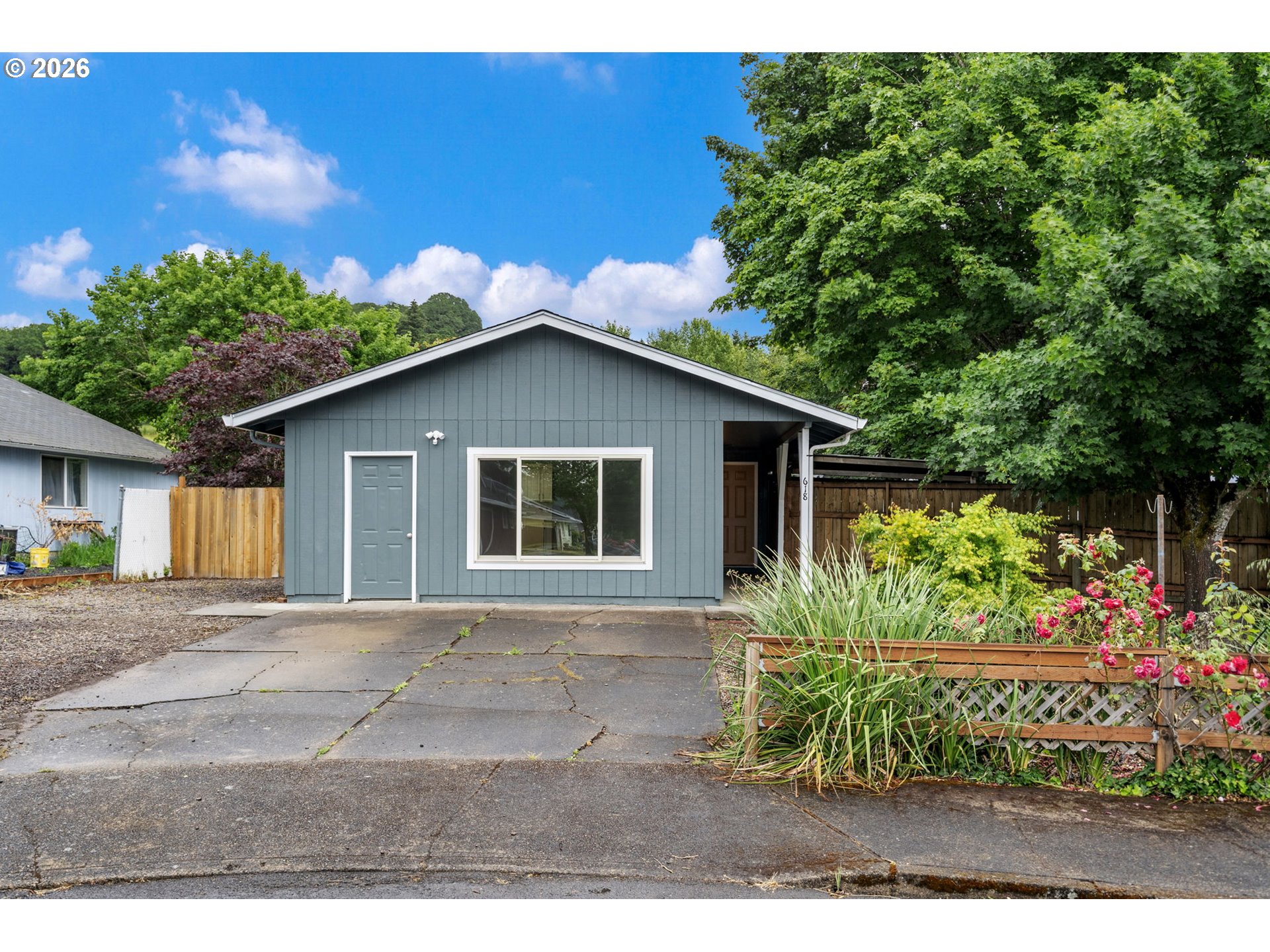 618 BOCKES LOOP, Sheridan, OR 97378