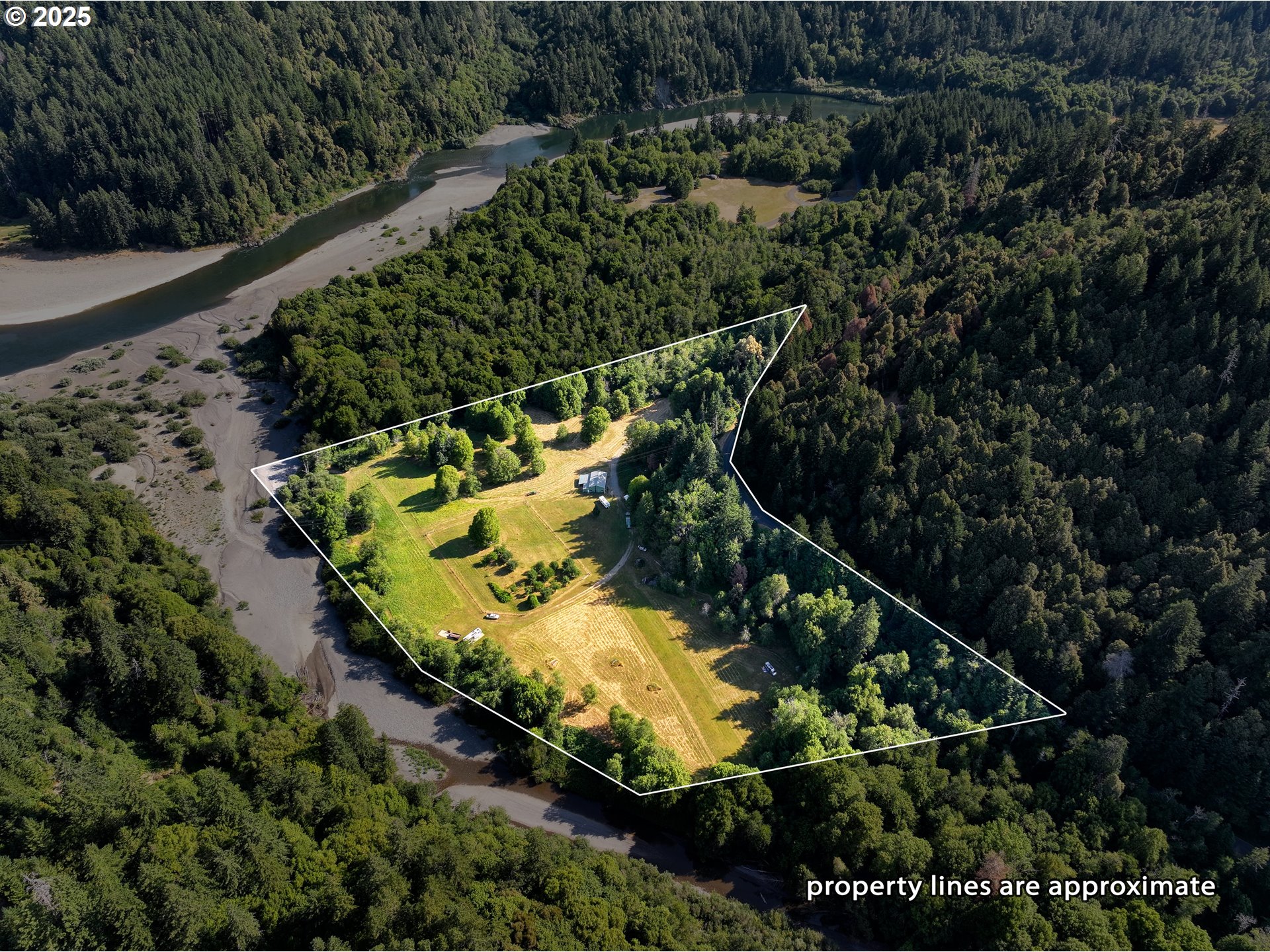 99301 AGNESS RD, GoldBeach, OR 97444