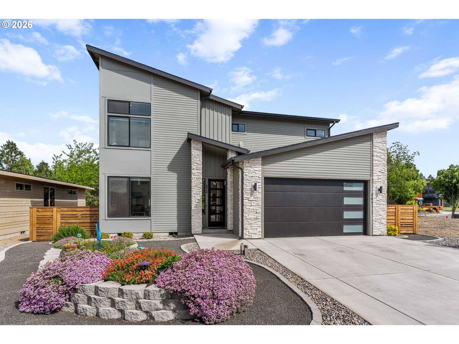 157 SOUTHSHORE AVE, TheDalles, OR 97058