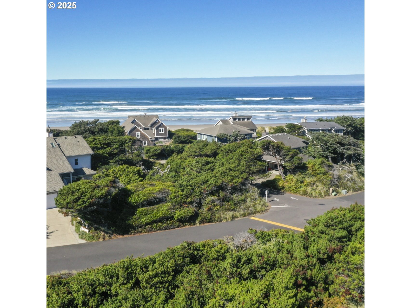 Shoreline DR, Florence, OR 97439