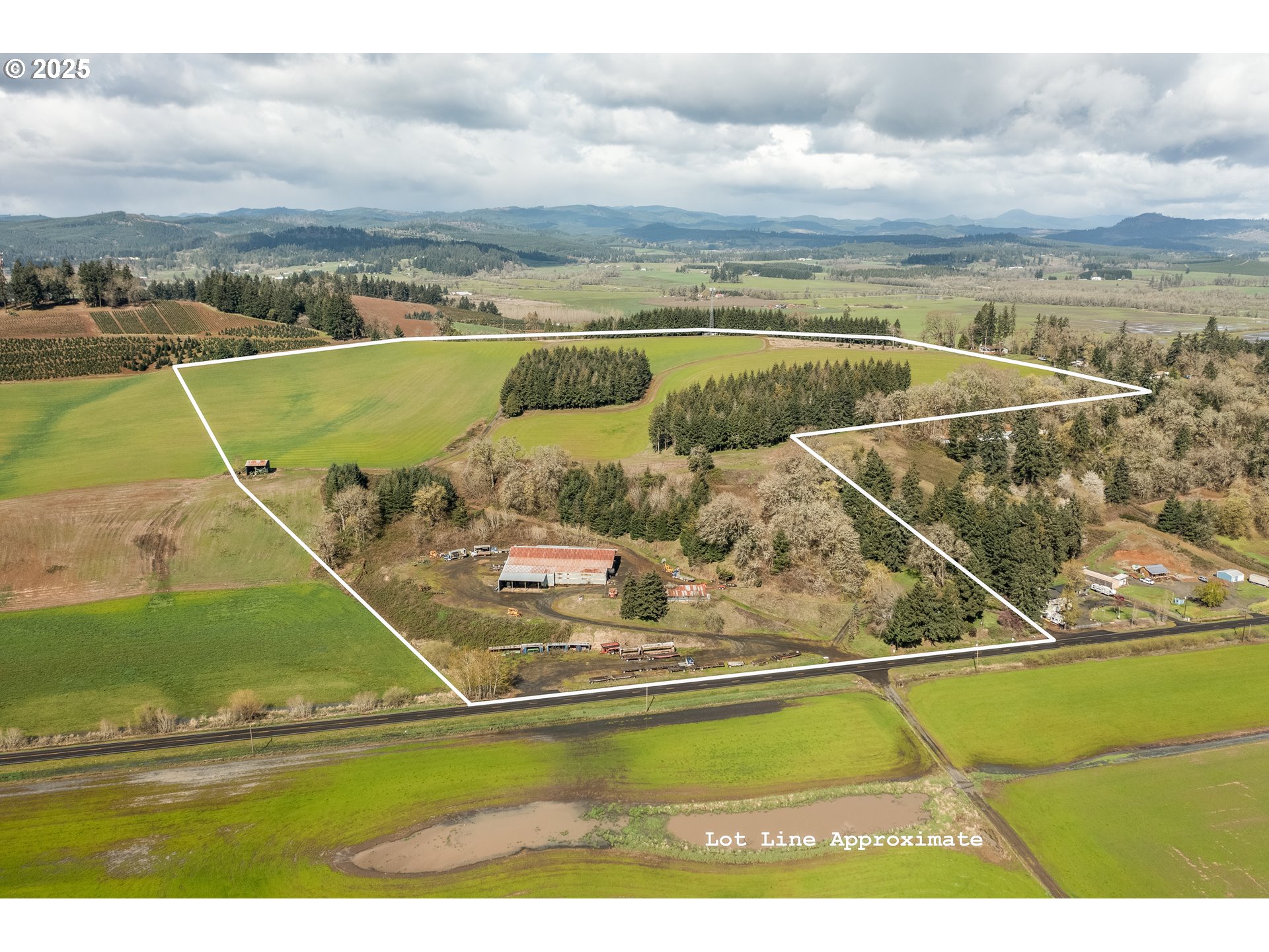 92884 APPLEGATE, JunctionCity, OR 97448
