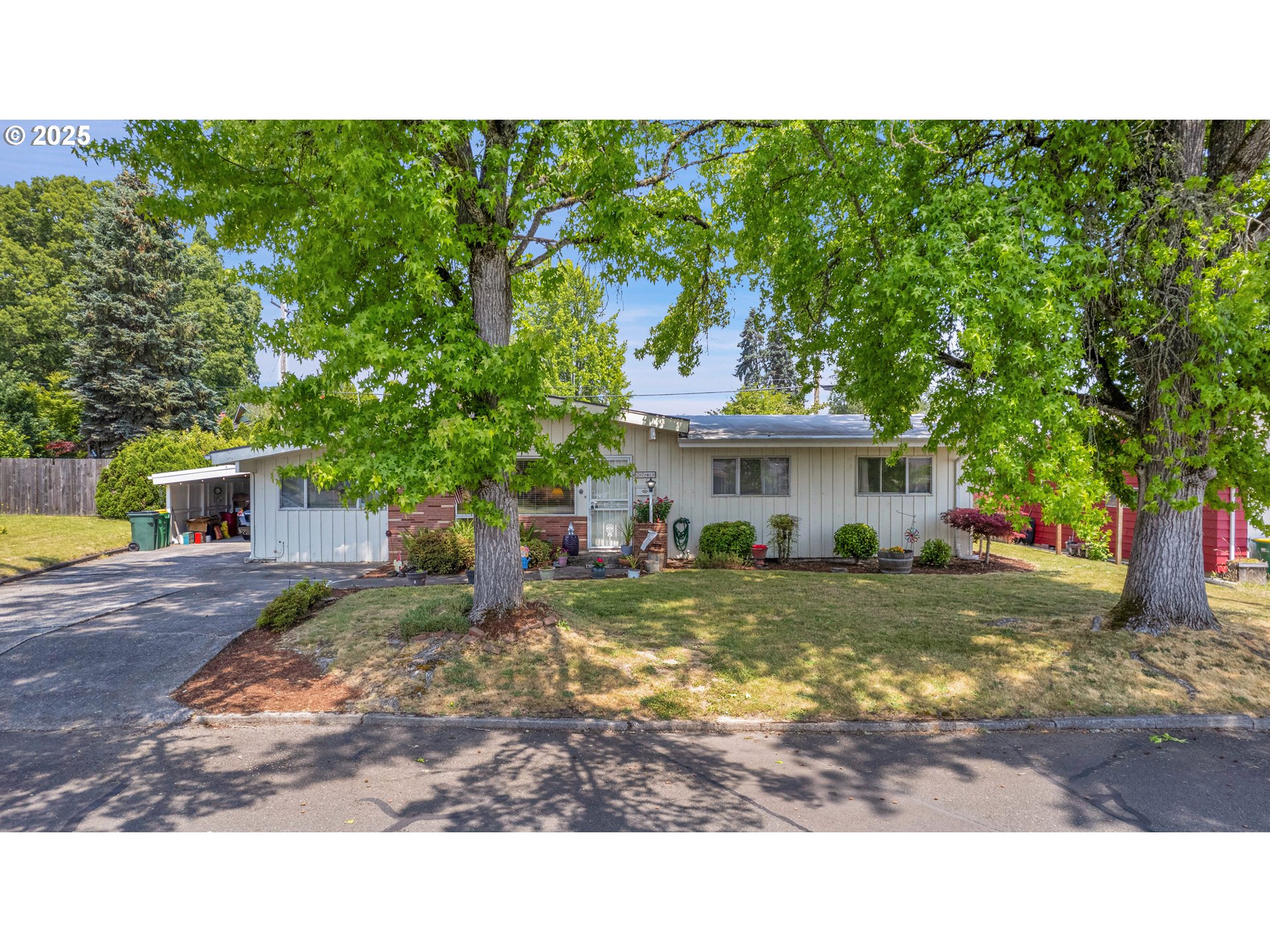 2743 15TH PL, ForestGrove, OR 97116