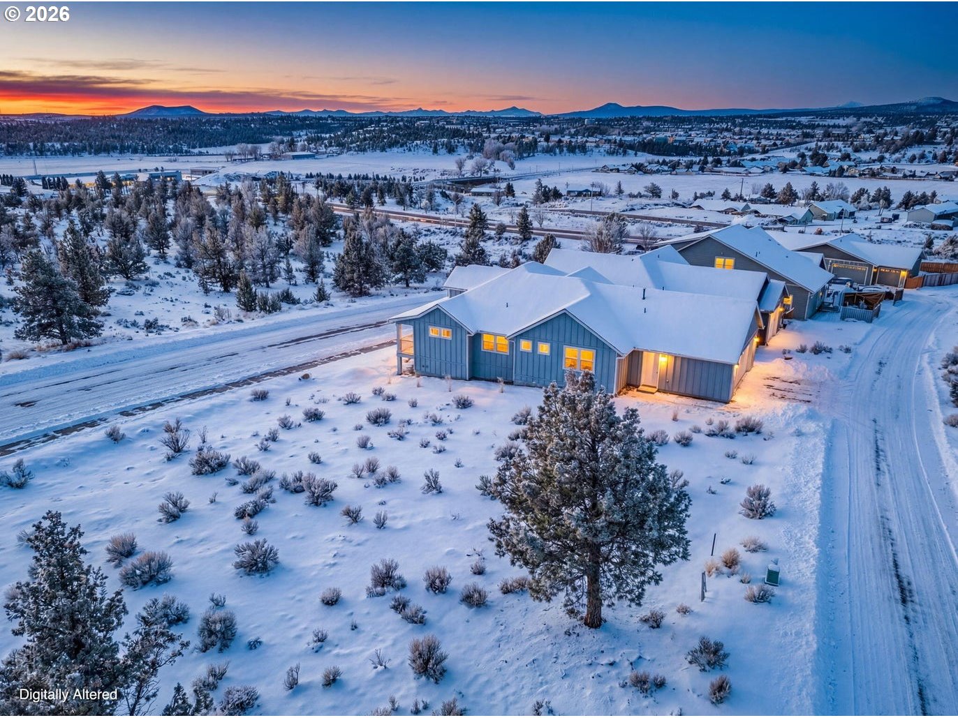 1092 BLUEGRASS LN, Madras, OR 97741