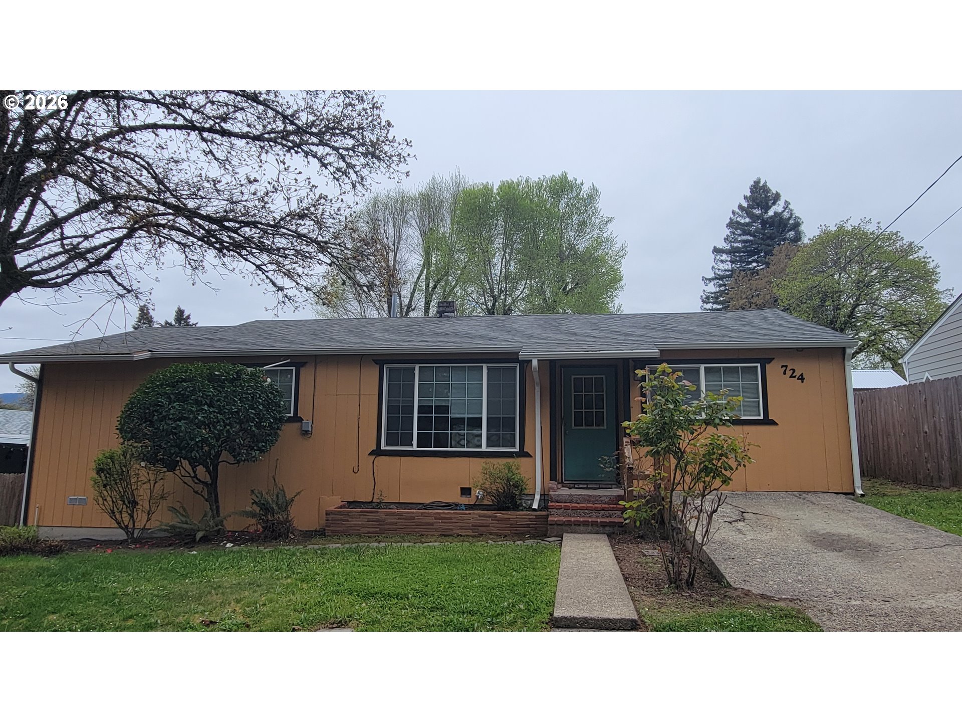 724 LAURANCE ST, MyrtleCreek, OR 97457