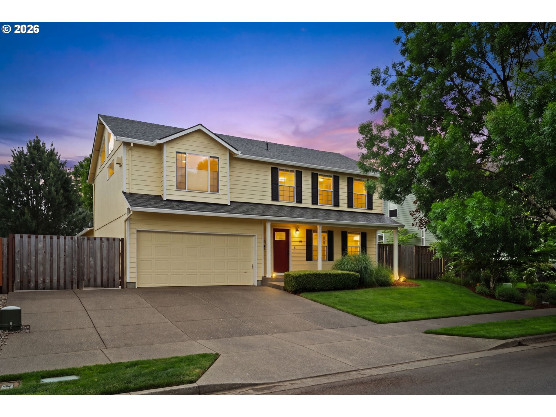 3220 KNOLL DR, Newberg, OR 97132
