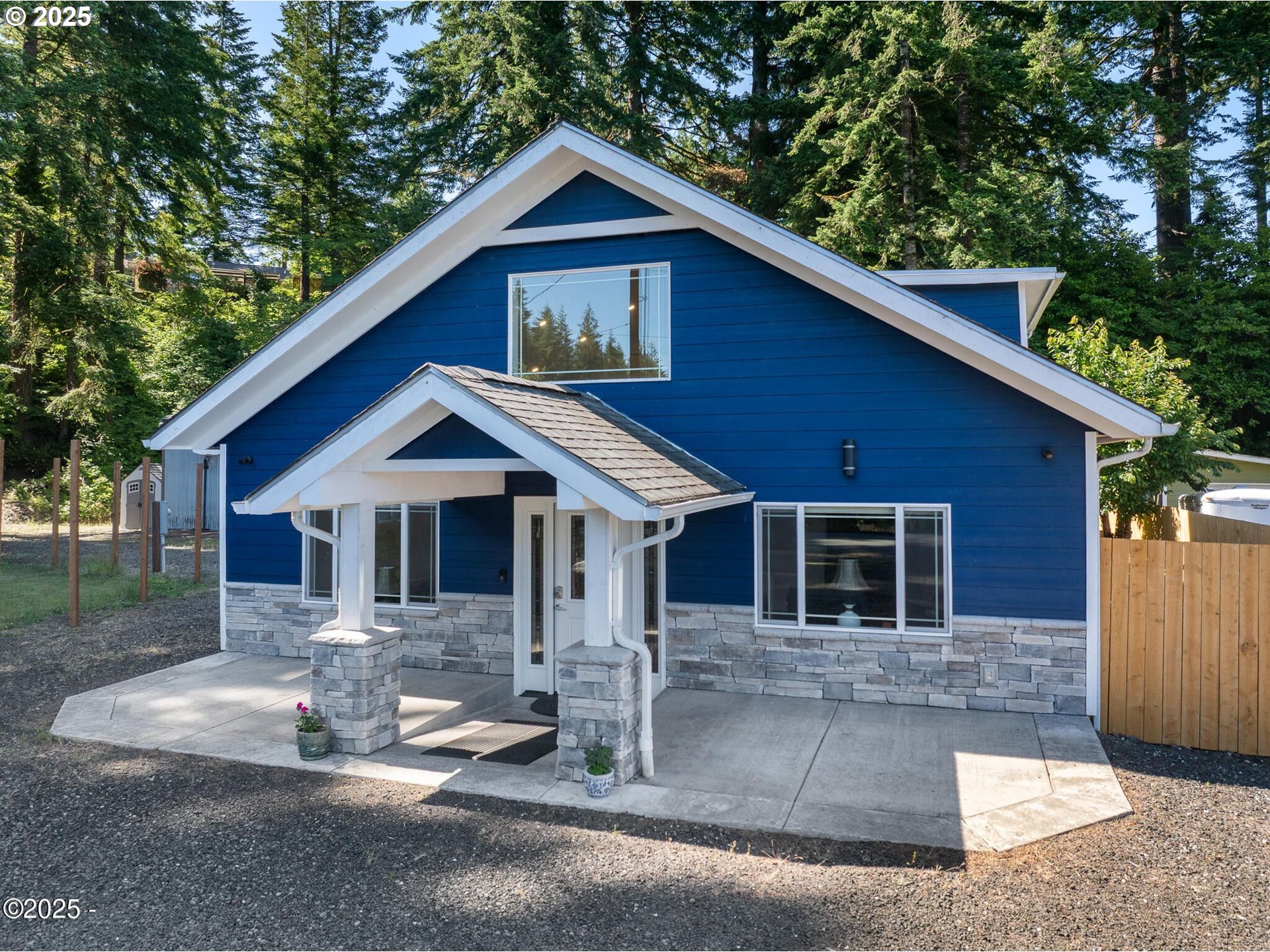 1060 SUNSET DR, Toledo, OR 97391
