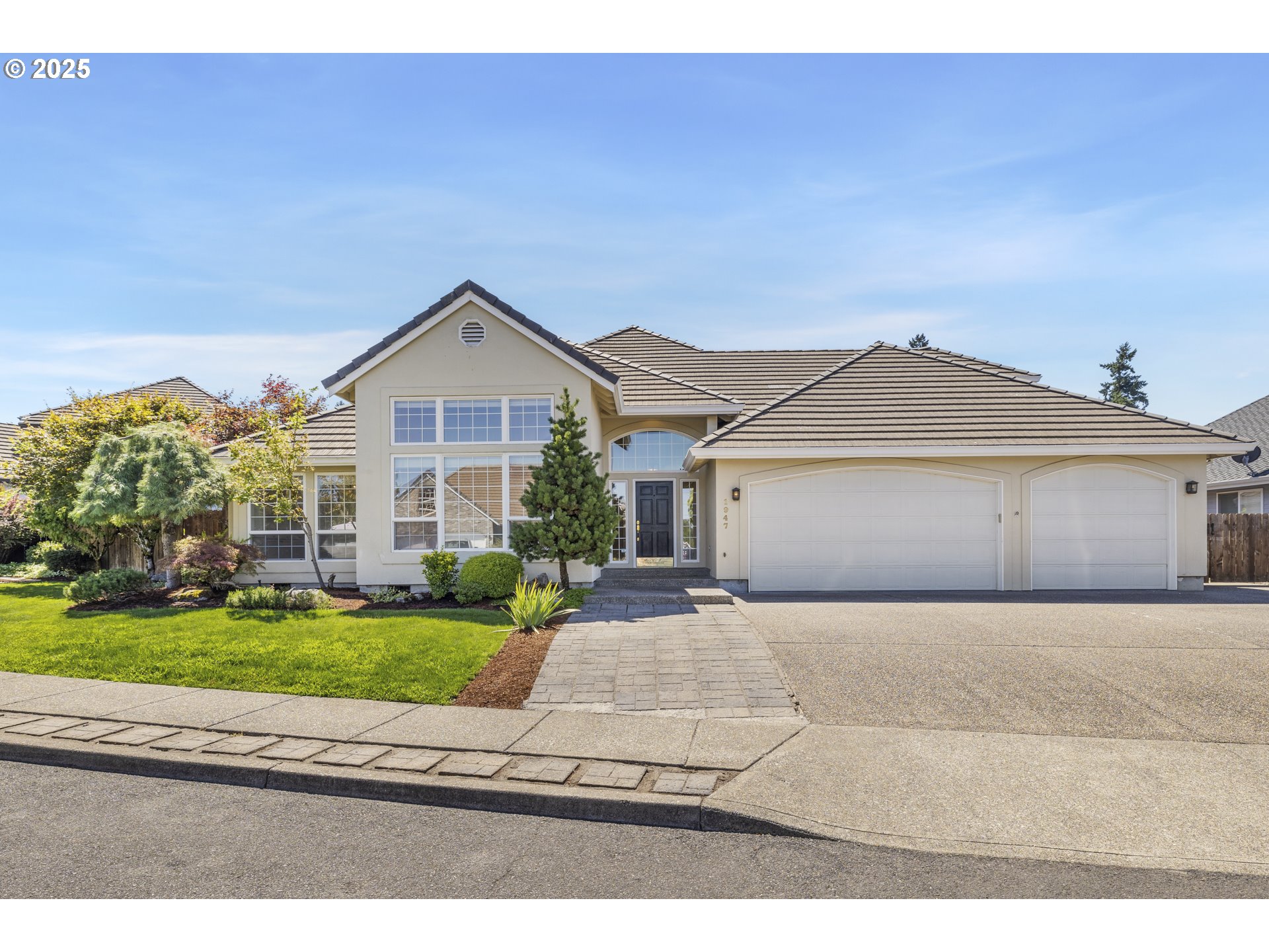 1947 21ST AVE, Canby, OR 97013