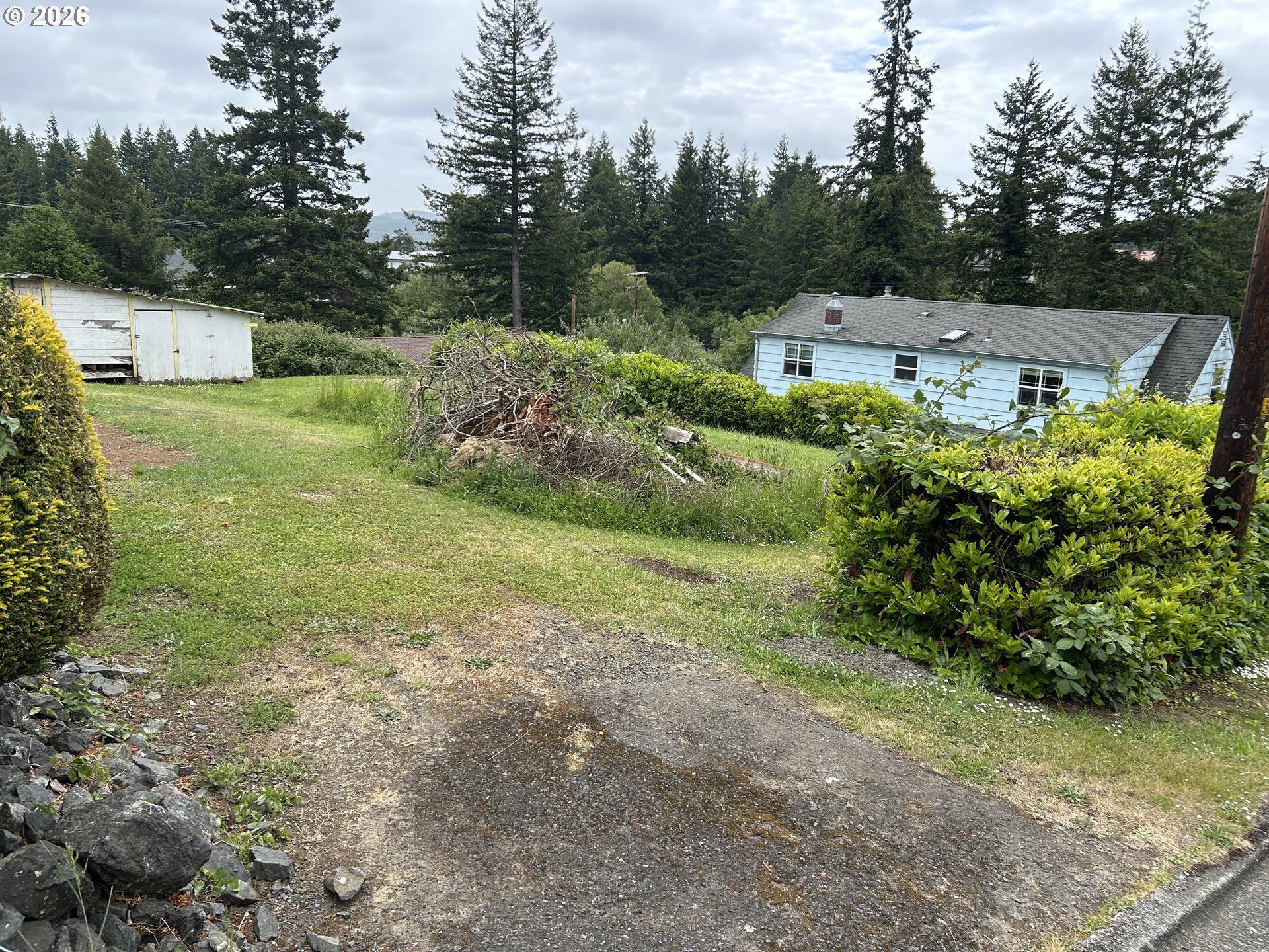 15th ST, Coquille, OR 97423