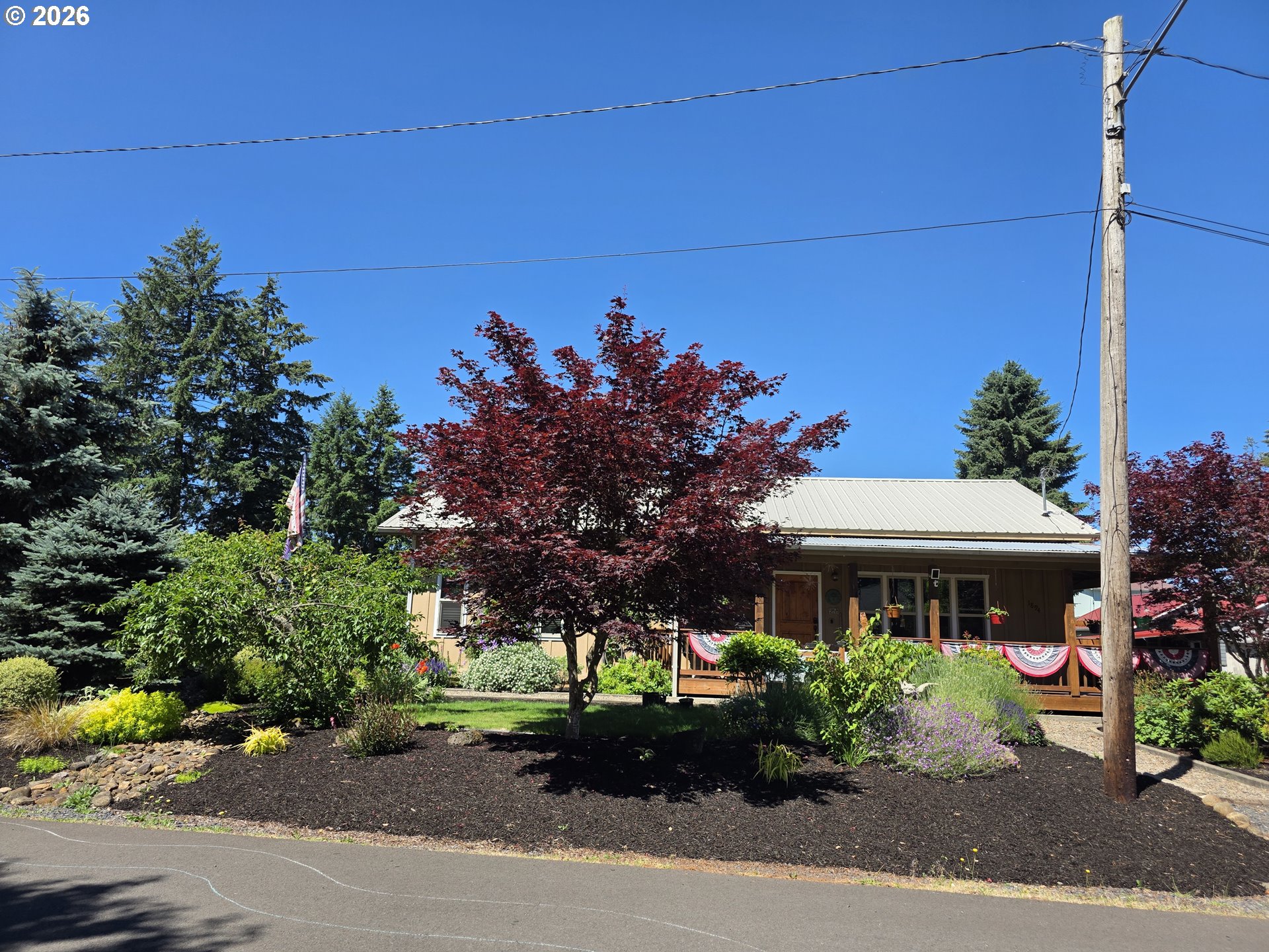 1894 GRAPE LOOP, SweetHome, OR 97386