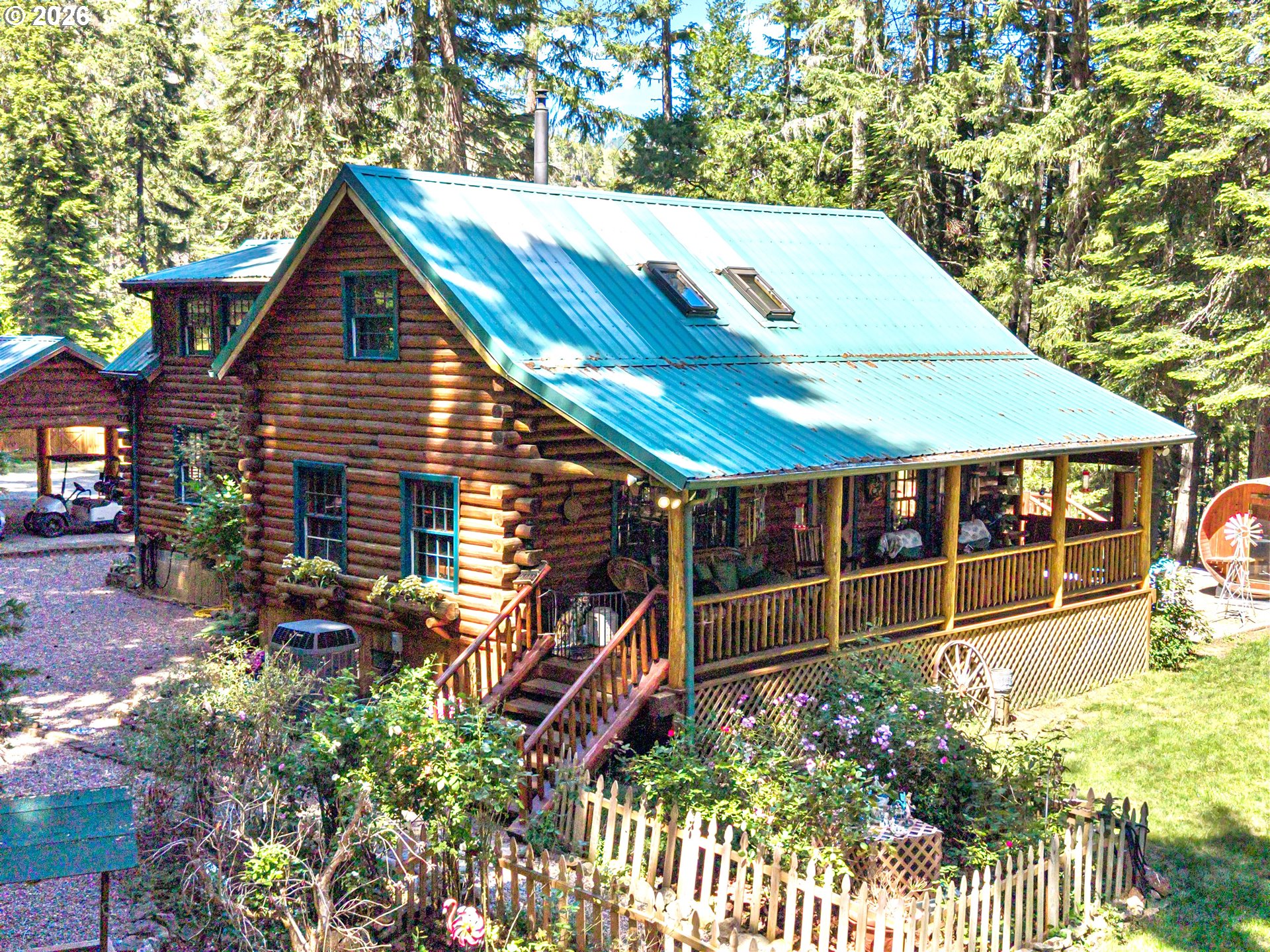 440 FOREST DR, Azalea, OR 97410