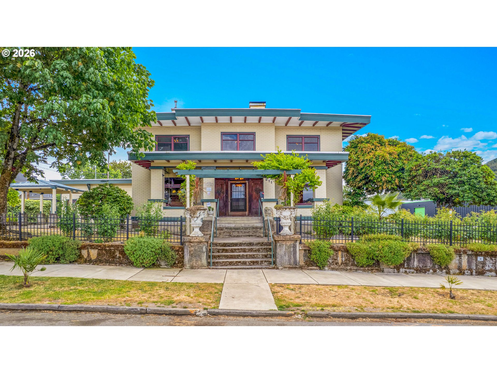 511 MOSHER AVE, Roseburg, OR 97470