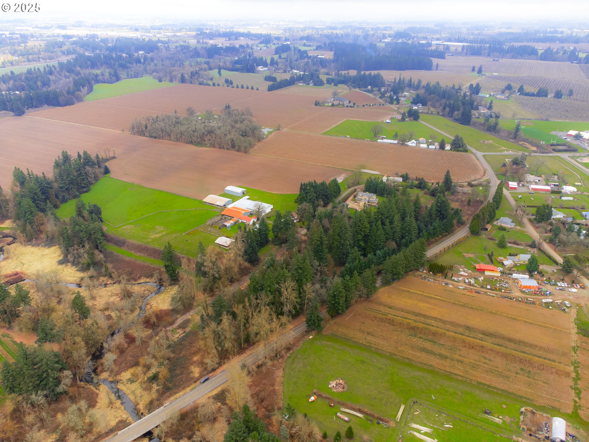 Donald RD, Aurora, OR 97002