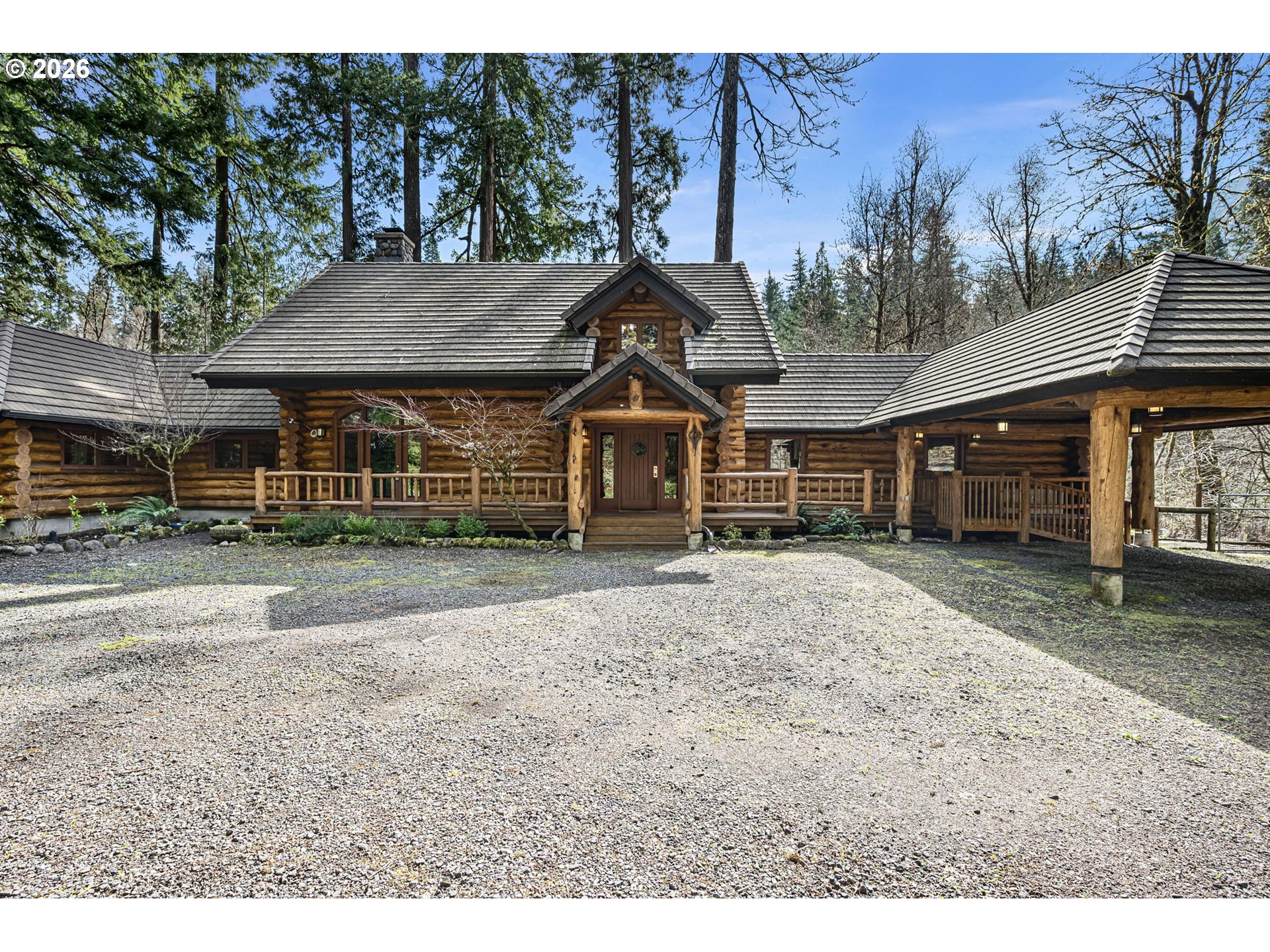 54850 MCKENZIE RIVER DR, BlueRiver, OR 97413
