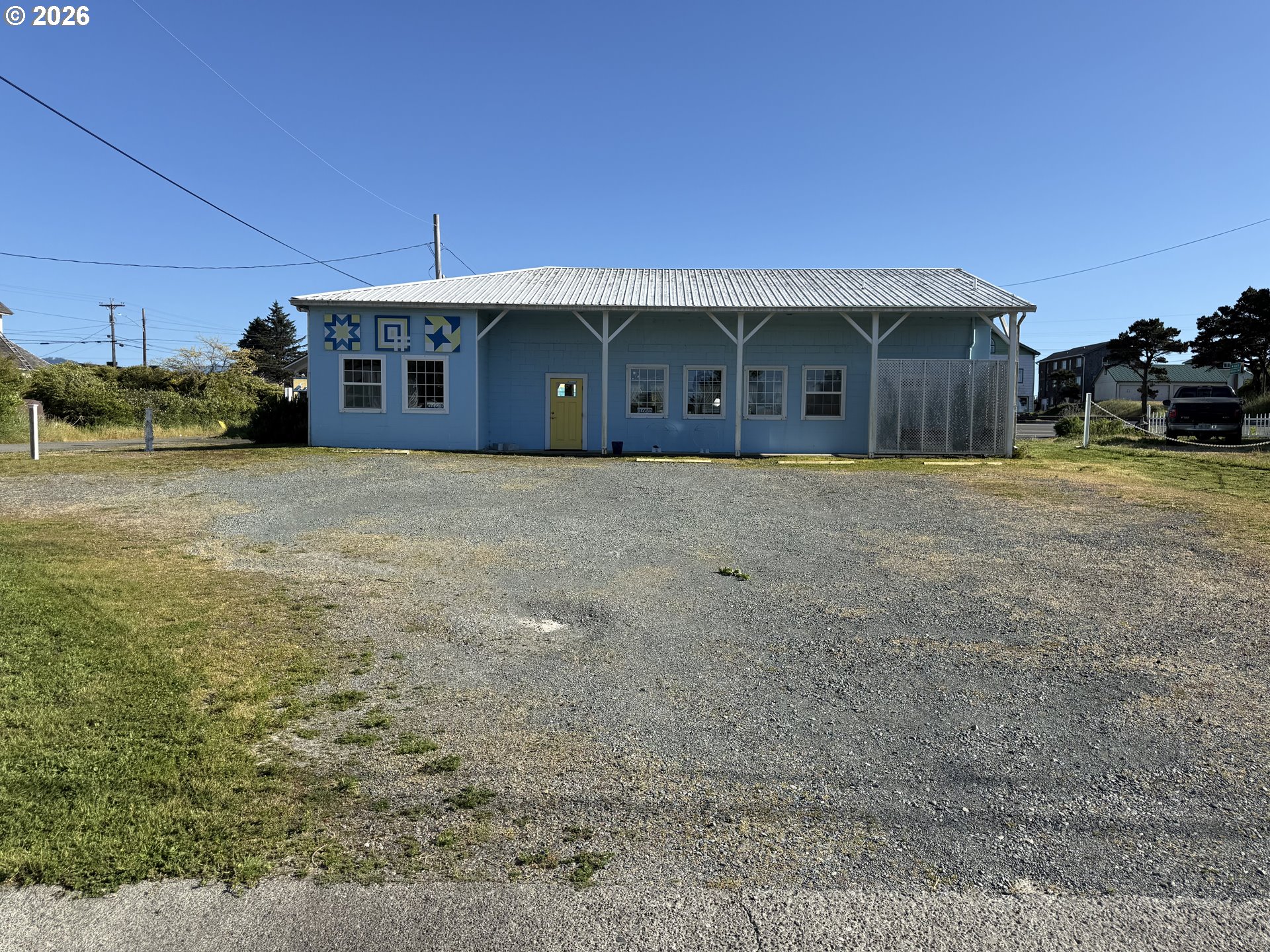 335 7TH ST, PortOrford, OR 97465