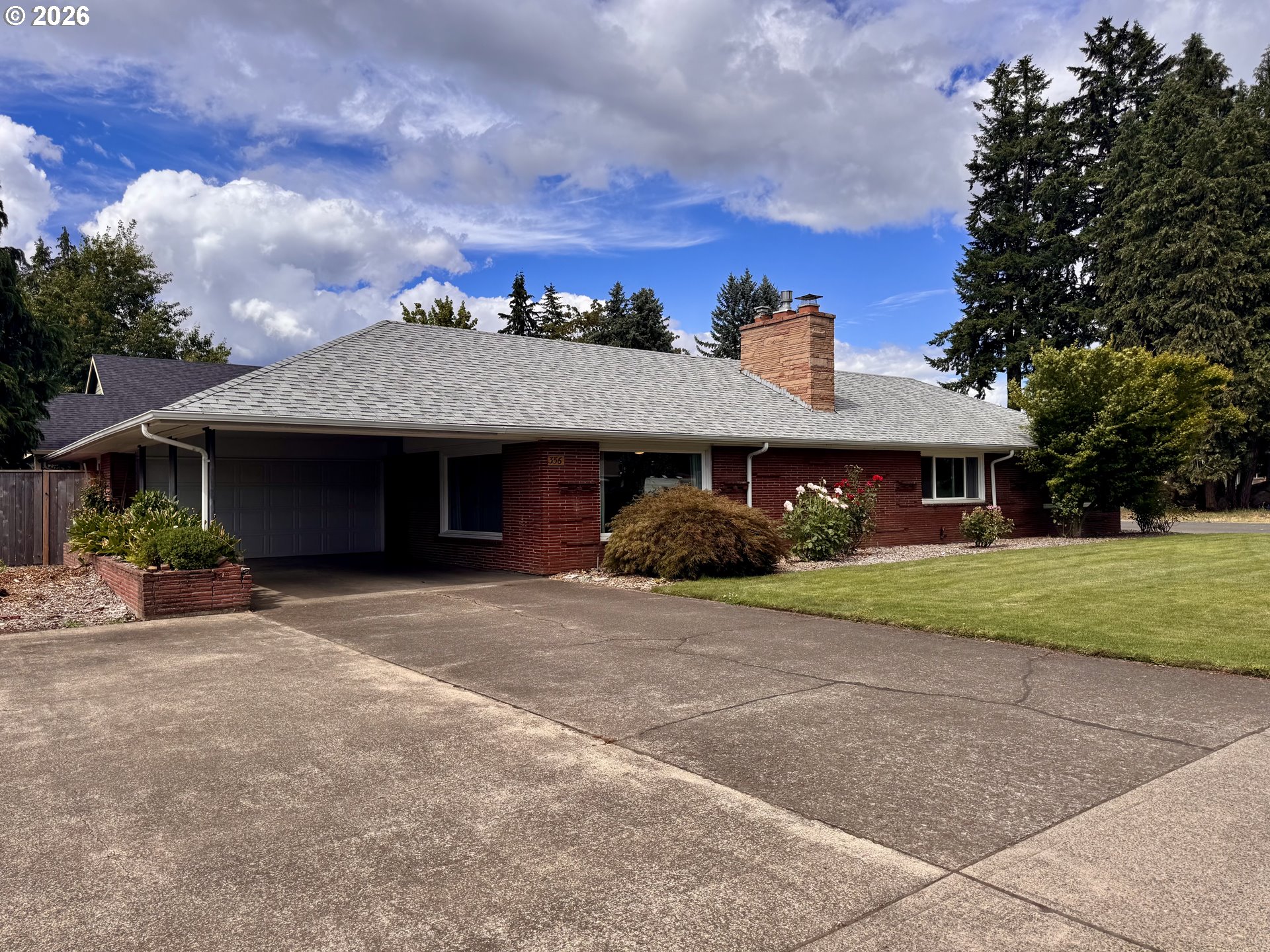356 10TH AVE, Canby, OR 97013