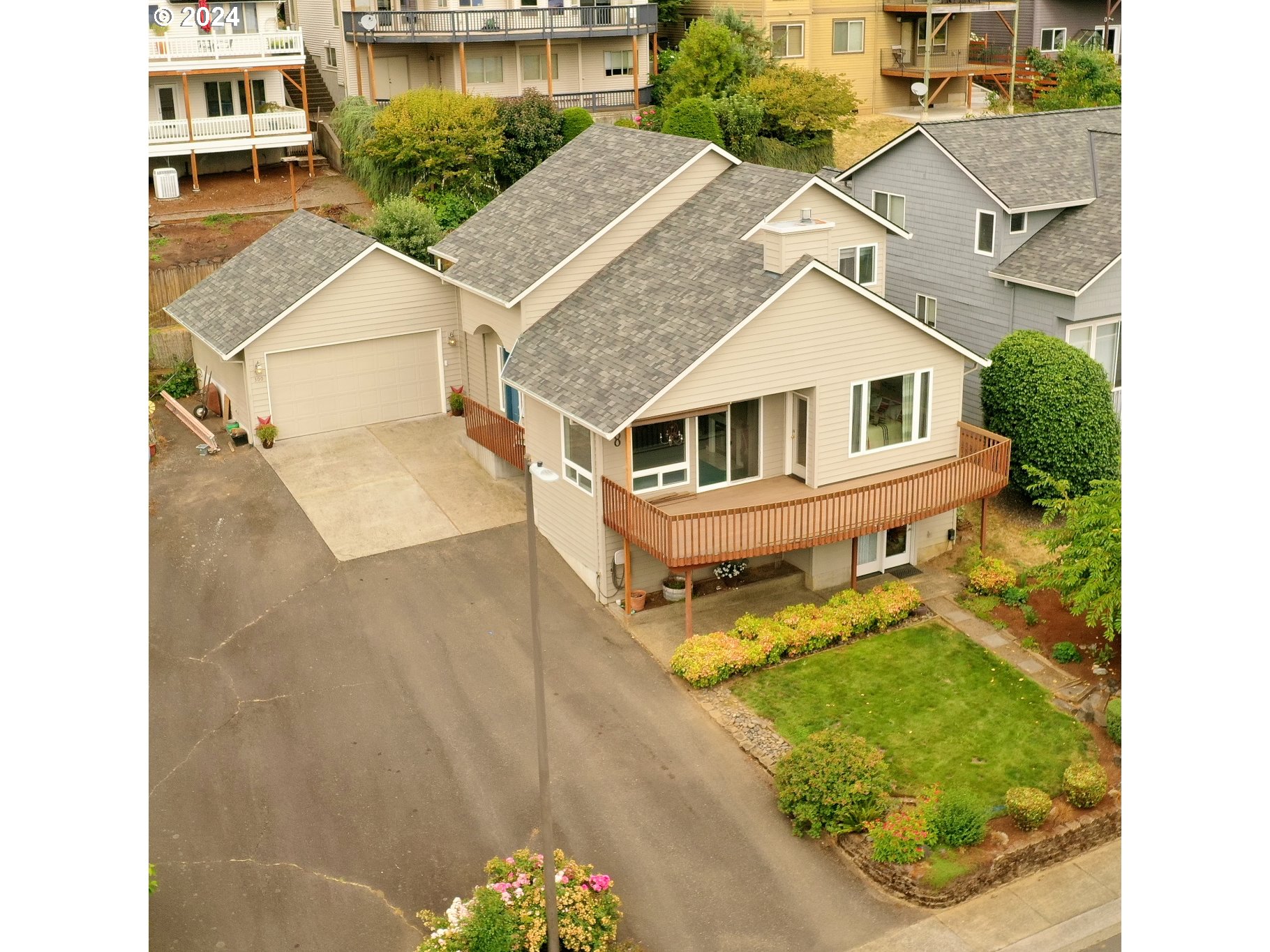 300 SPINNAKER WAY, ColumbiaCity, OR 97018