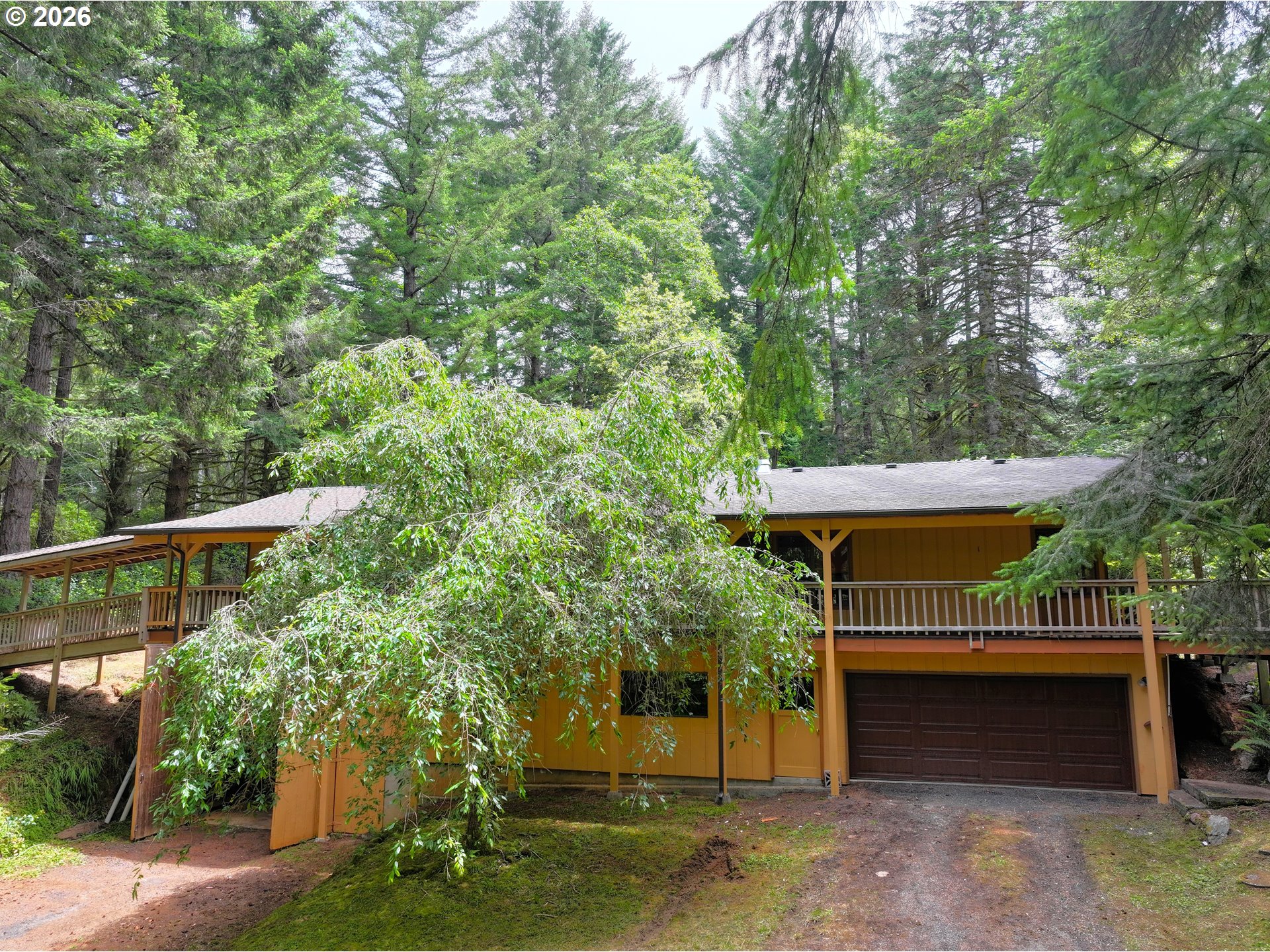 19133 SUNRISE LN, Brookings, OR 97415