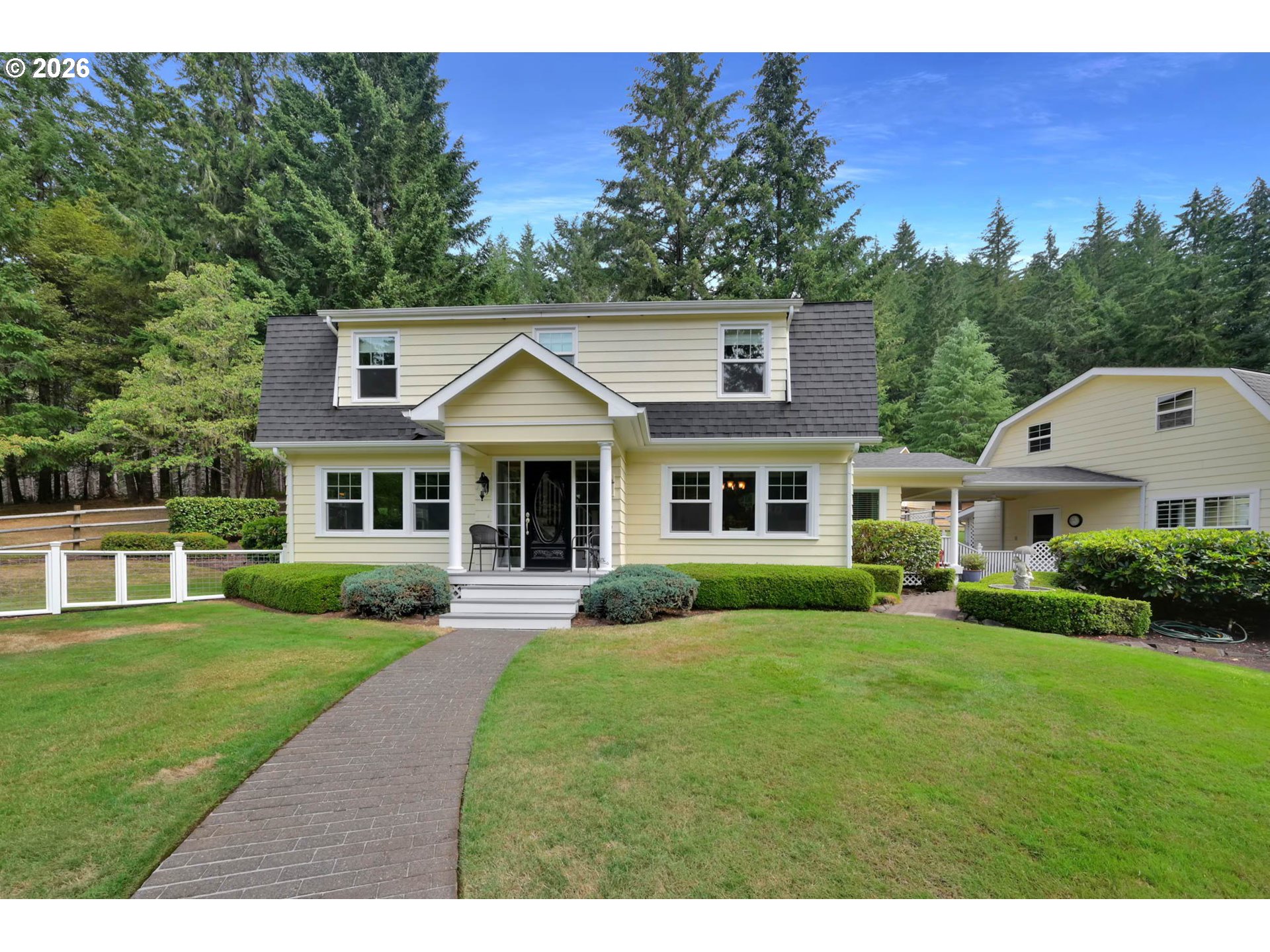 23292 BIRD HAVEN LN, Cheshire, OR 97419