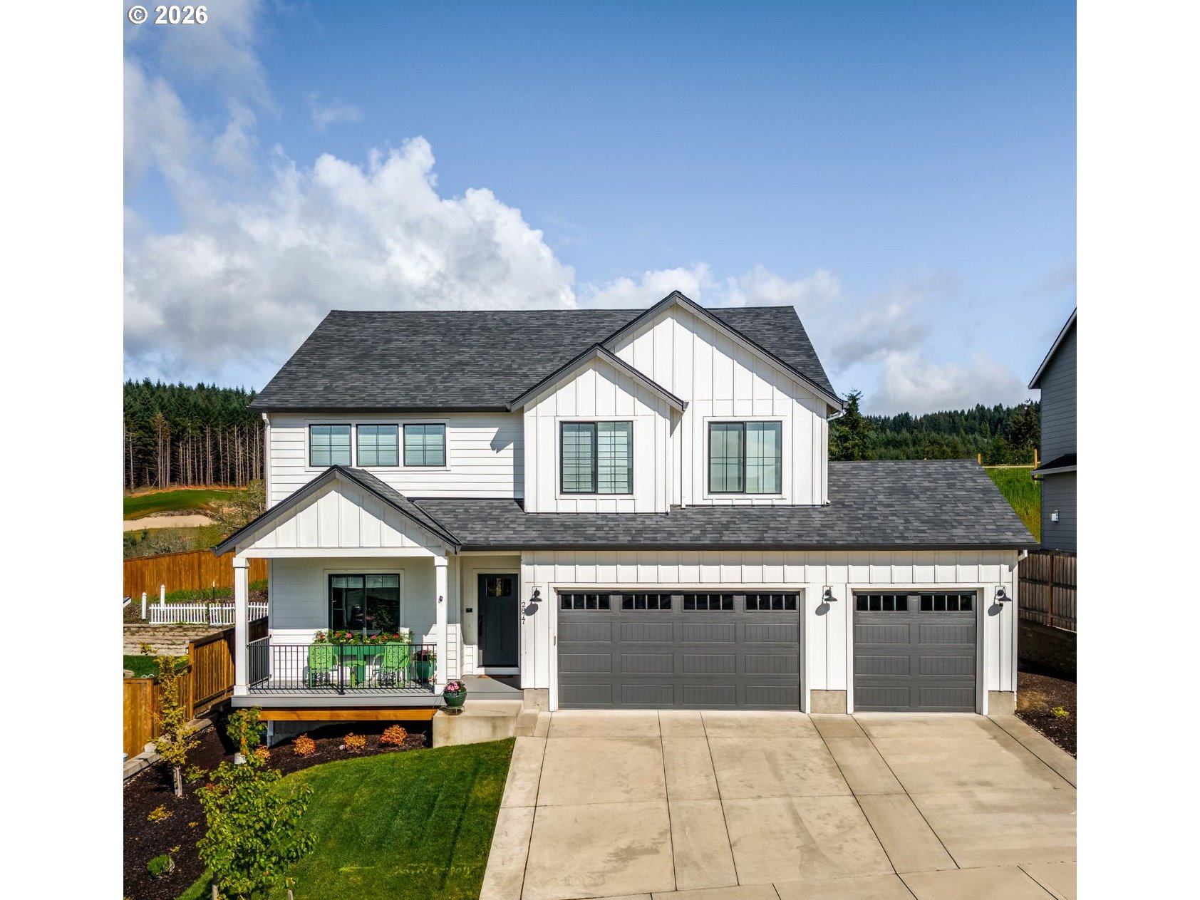 2877 MT ASHLAND LN, McMinnville, OR 97128