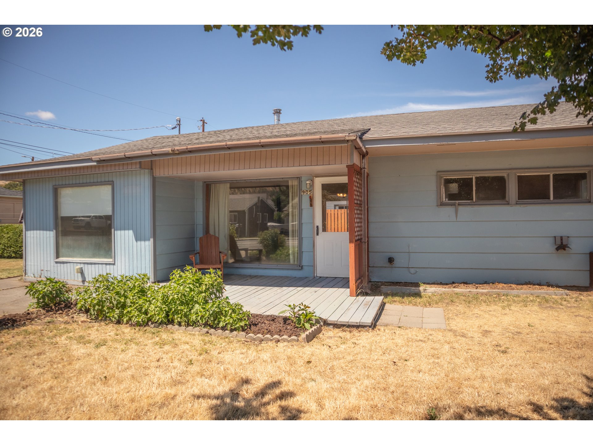 905 CHENOWETH LOOP, TheDalles, OR 97058