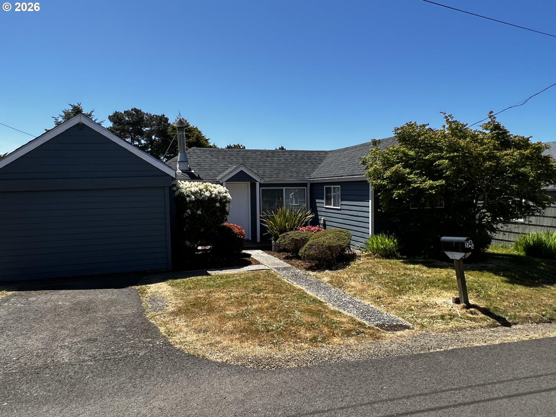 1740 10TH ST, LincolnCity, OR 97367