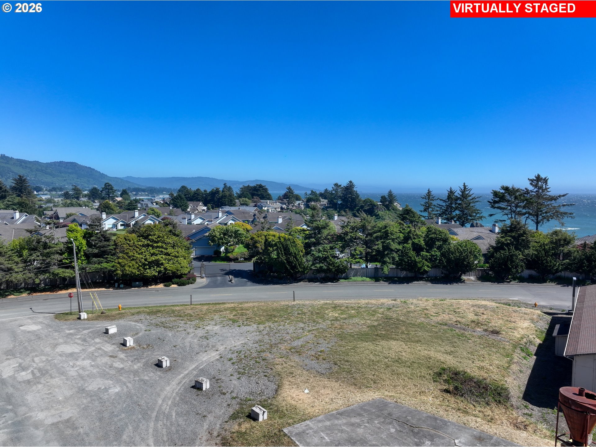 King ST, Brookings, OR 97415
