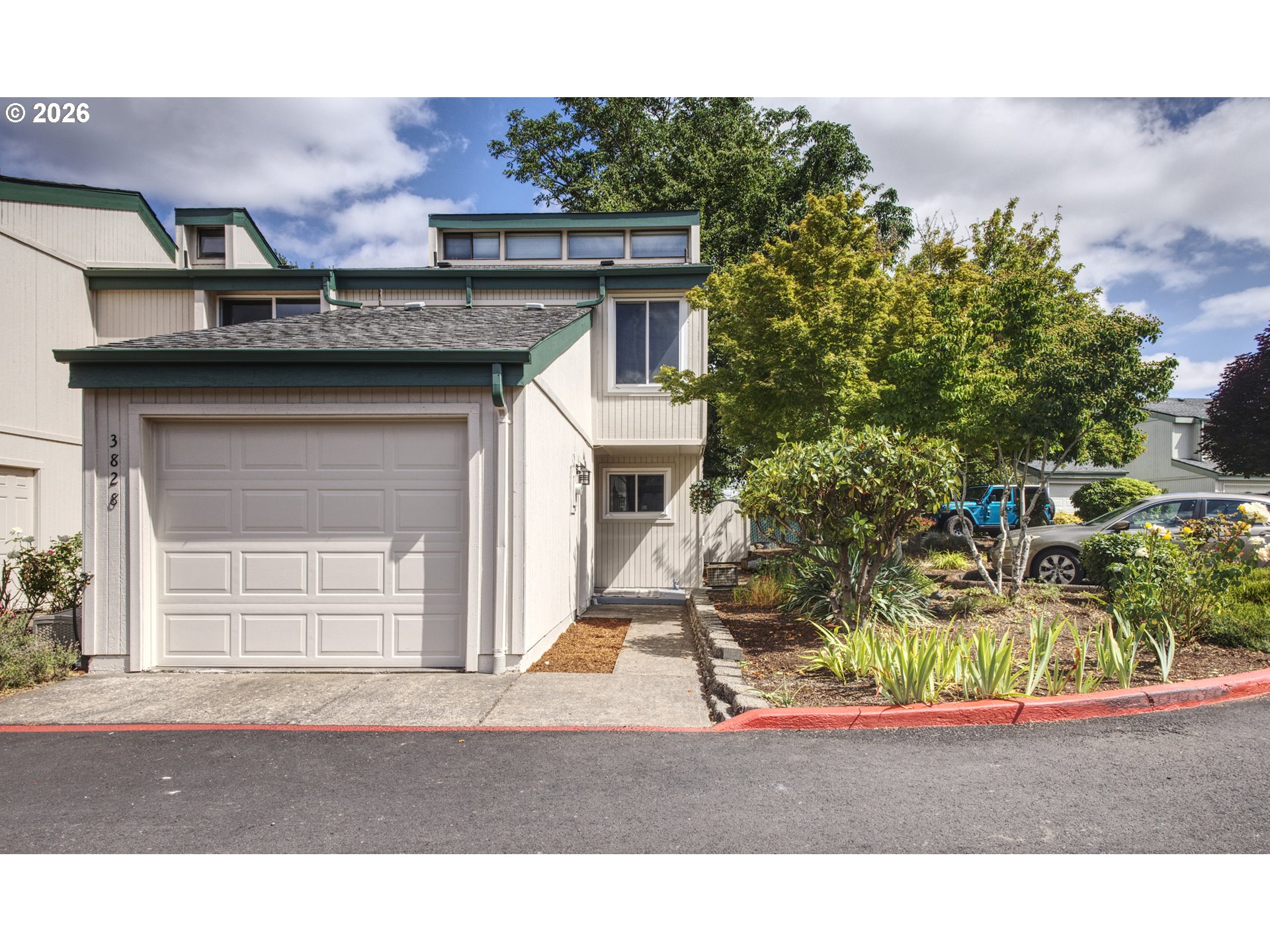 3828 AUBURN RD, Salem, OR 97301