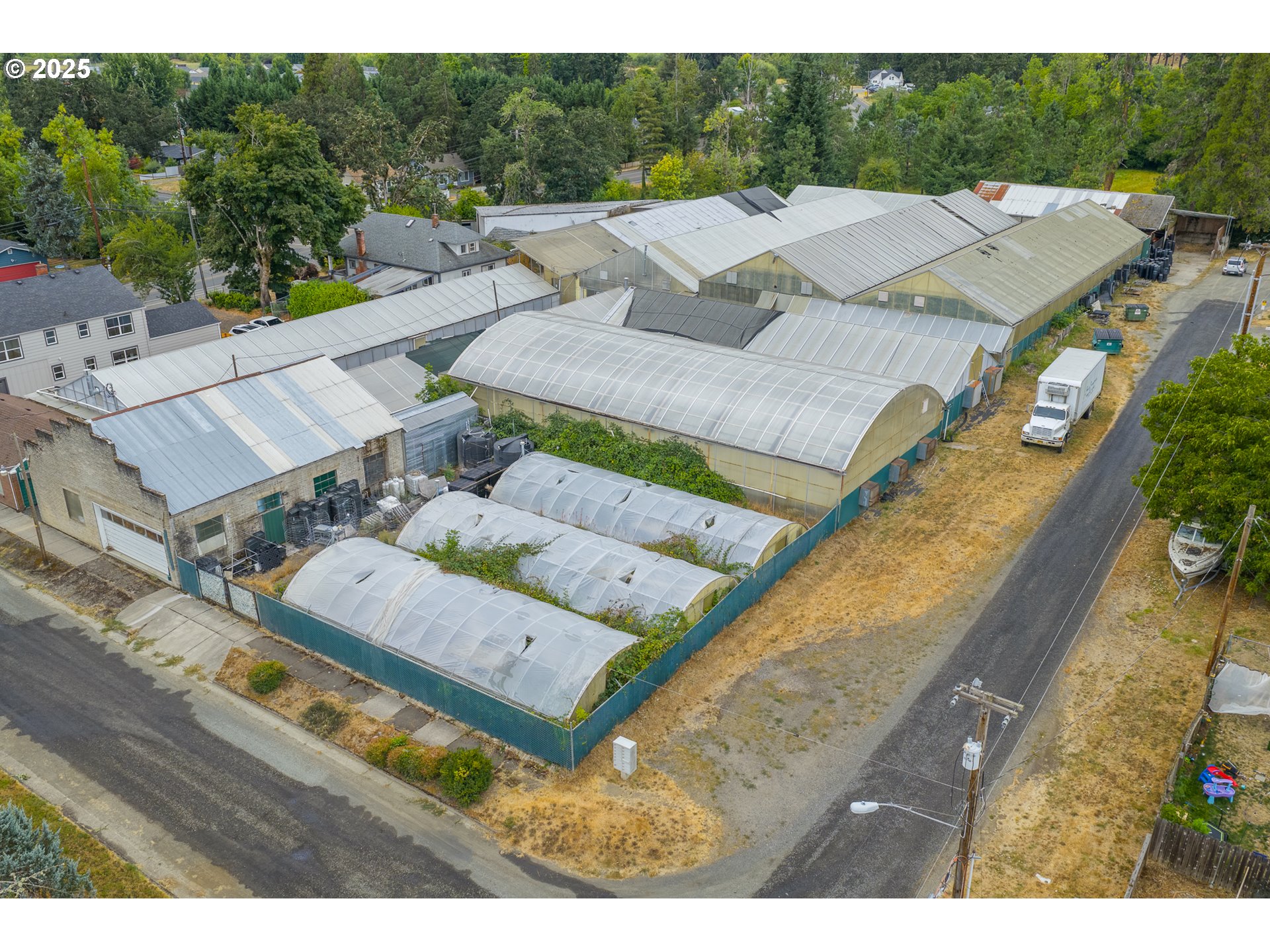 55 Q ST, CottageGrove, OR 97424