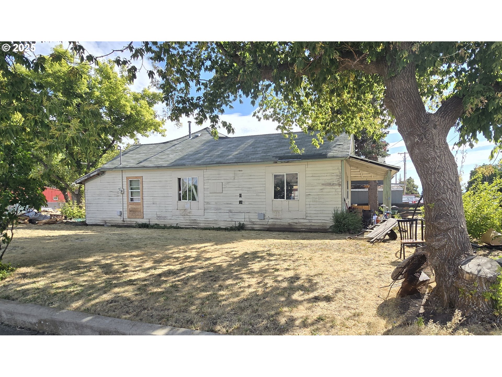 1503 R AVE, LaGrande, OR 97850