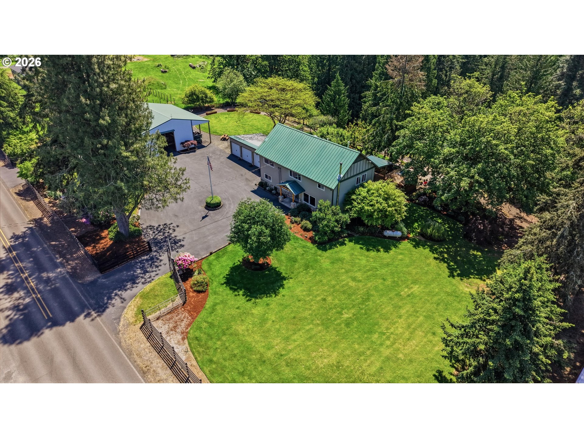 34430 COUPLAND RD, Estacada, OR 97023