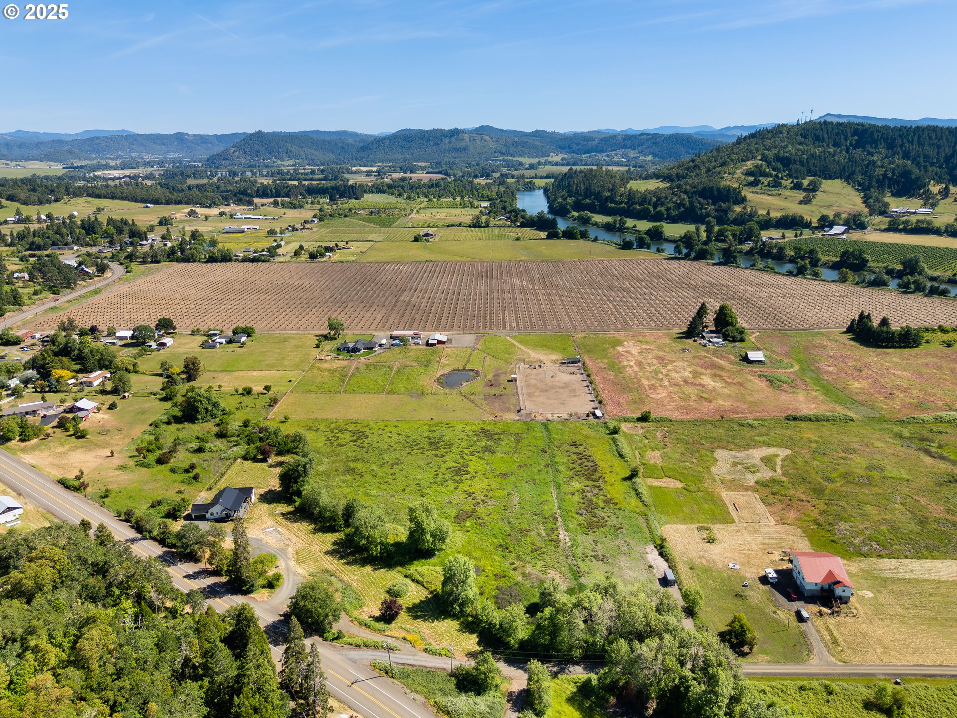 HEALY RD, Roseburg, OR 97471