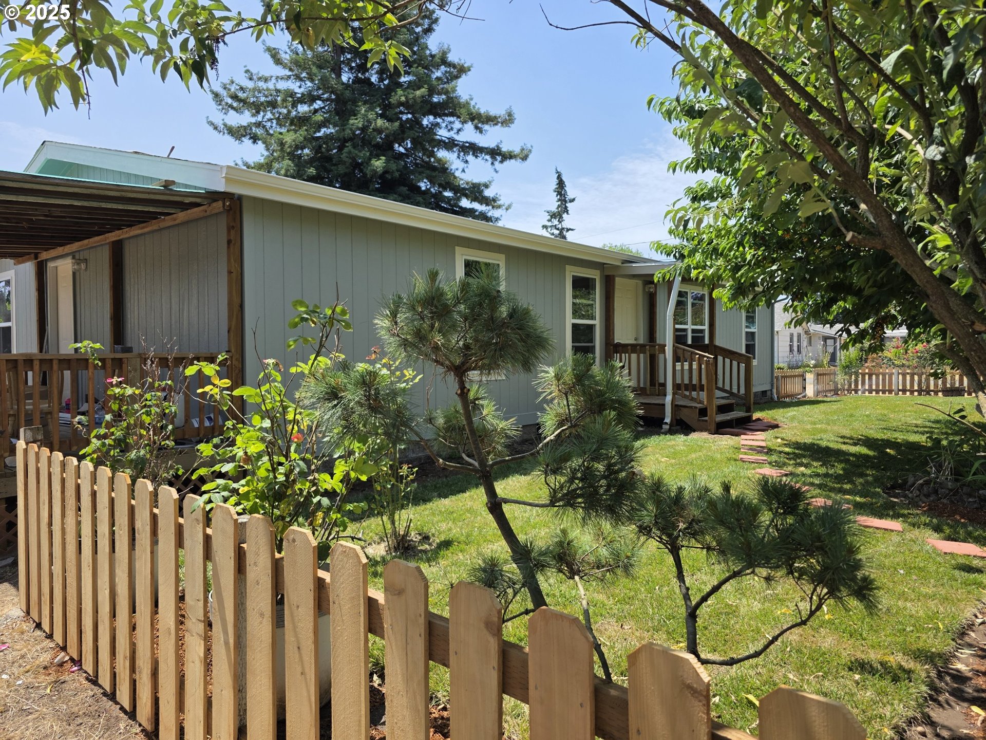 2110 WILLAMETTE AVE, Albany, OR 97321