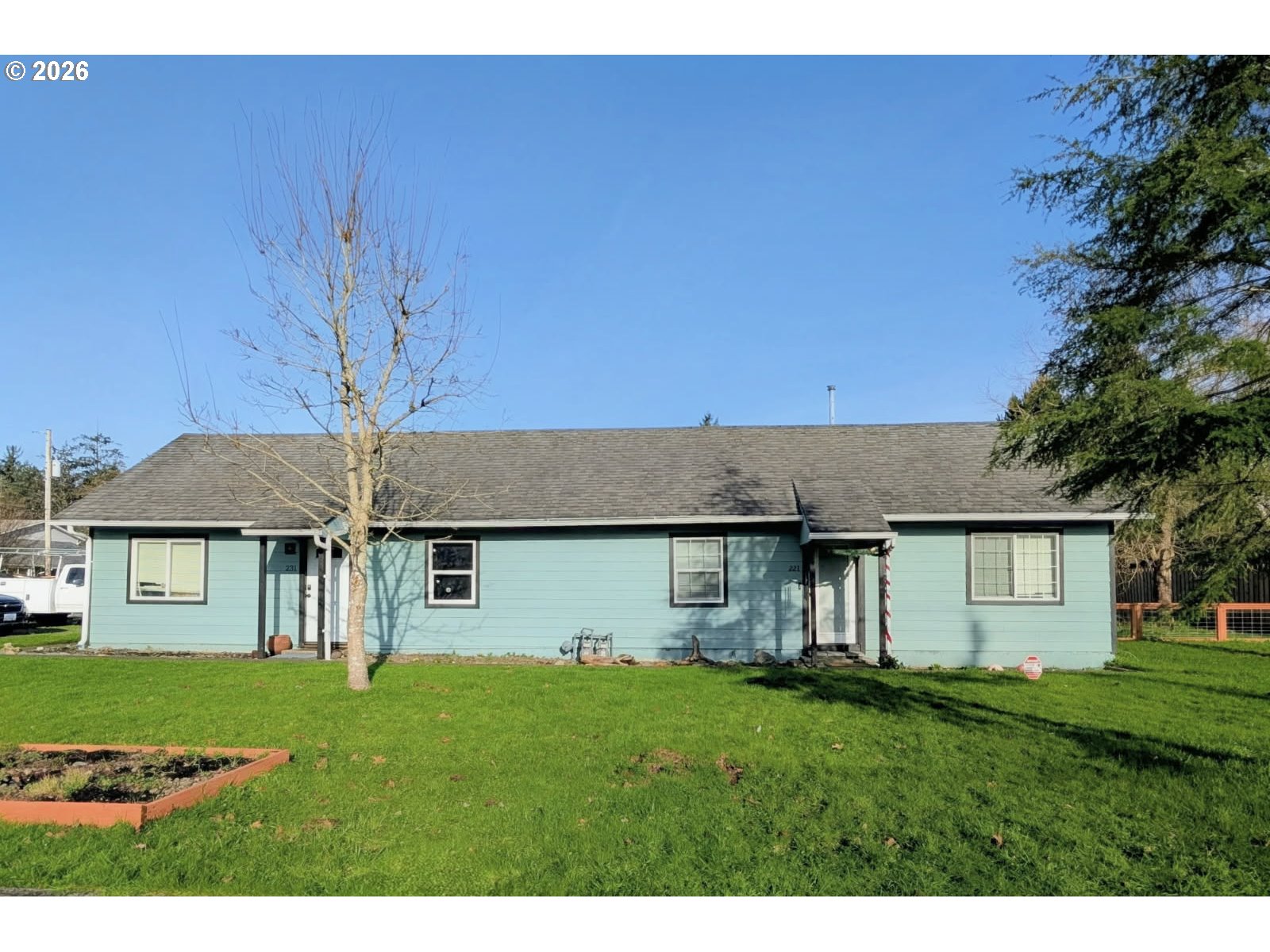 221 231 2ND ST, Warrenton, OR 97146