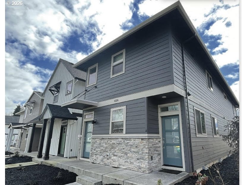 1270 PACIFIC AVE, ForestGrove, OR 97116