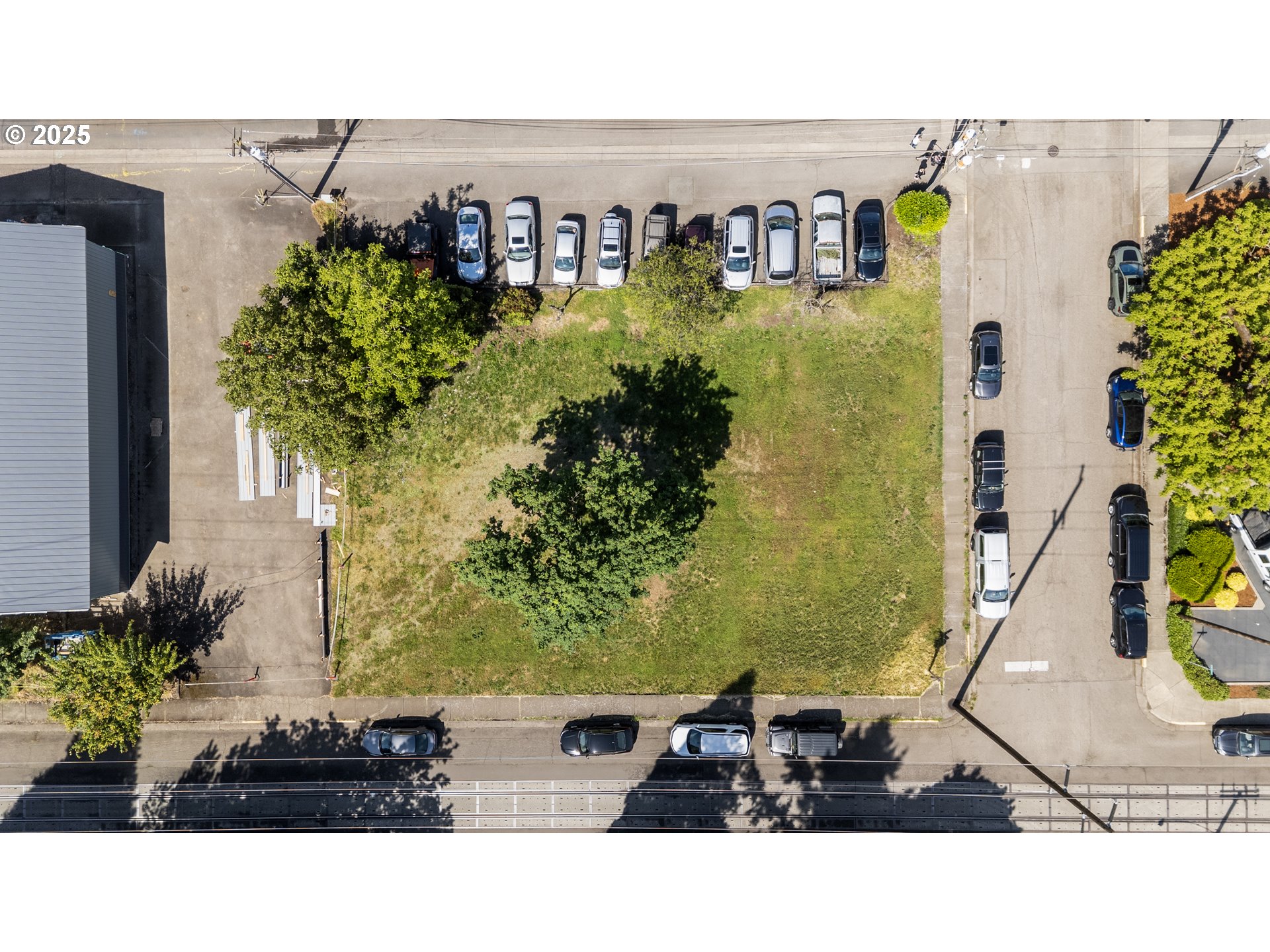 Holly ST, JunctionCity, OR 97448