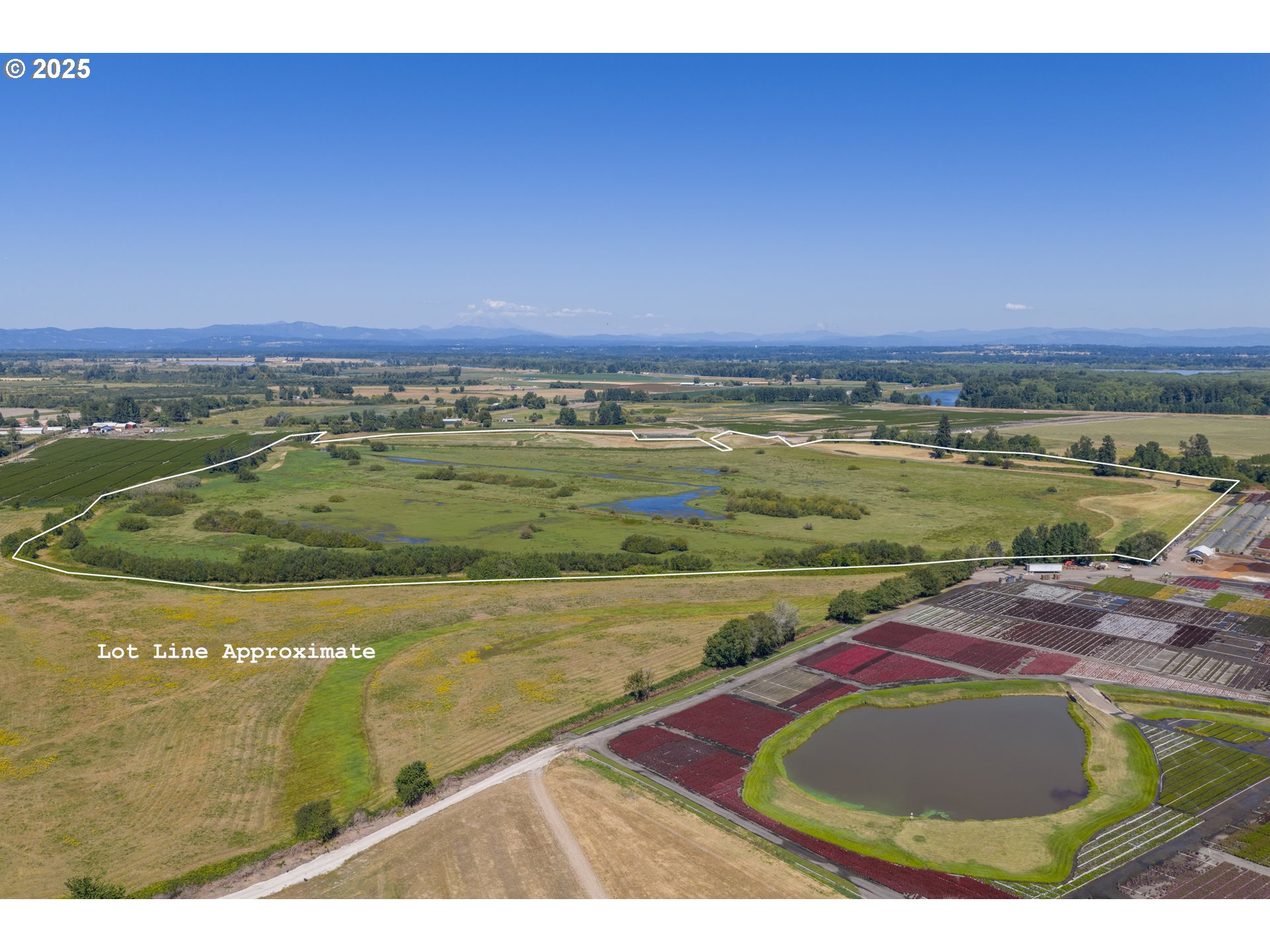 Duck Club CT, Scappoose, OR 97056