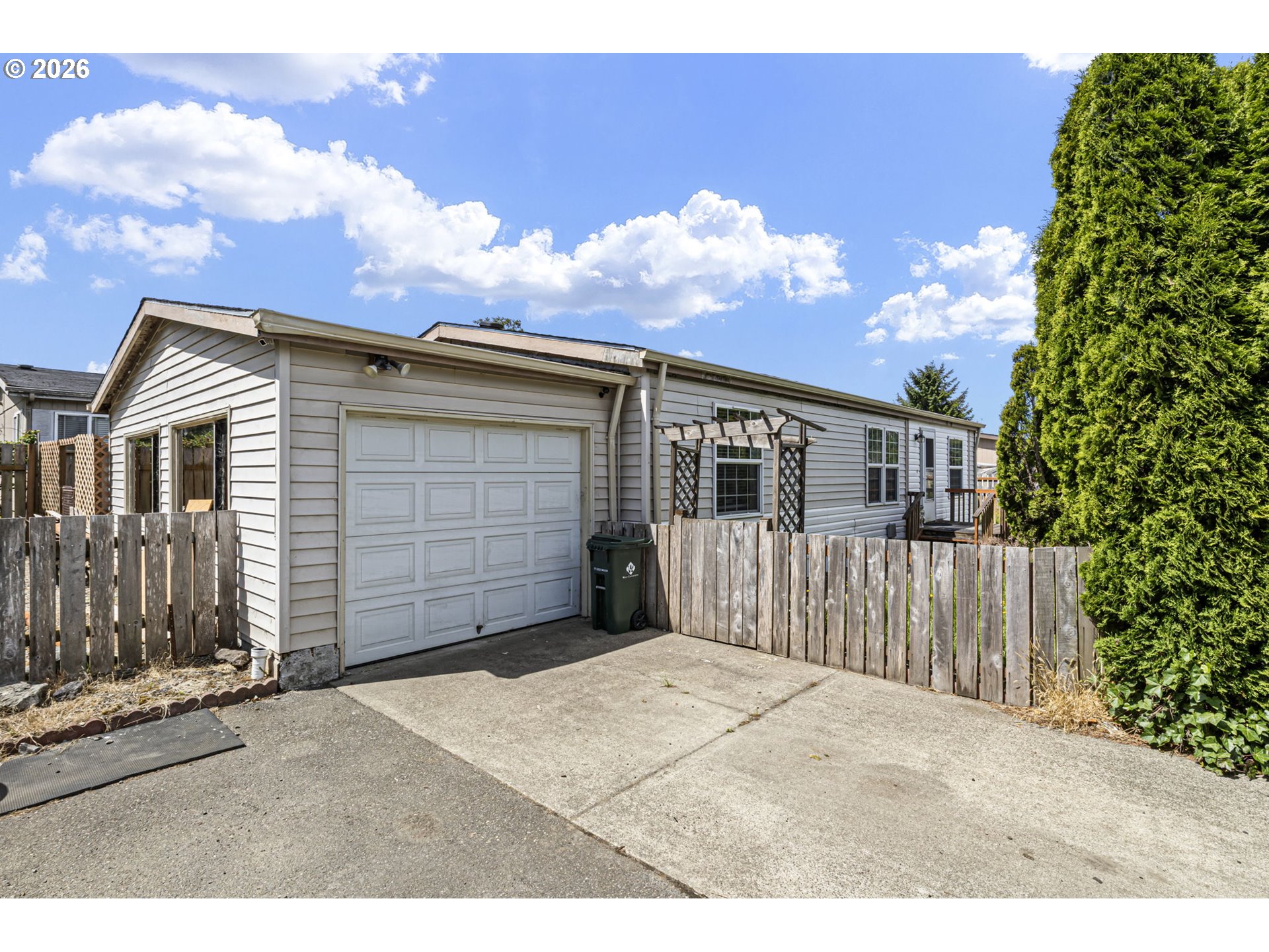 90986 MATTHEW LN, CoosBay, OR 97420