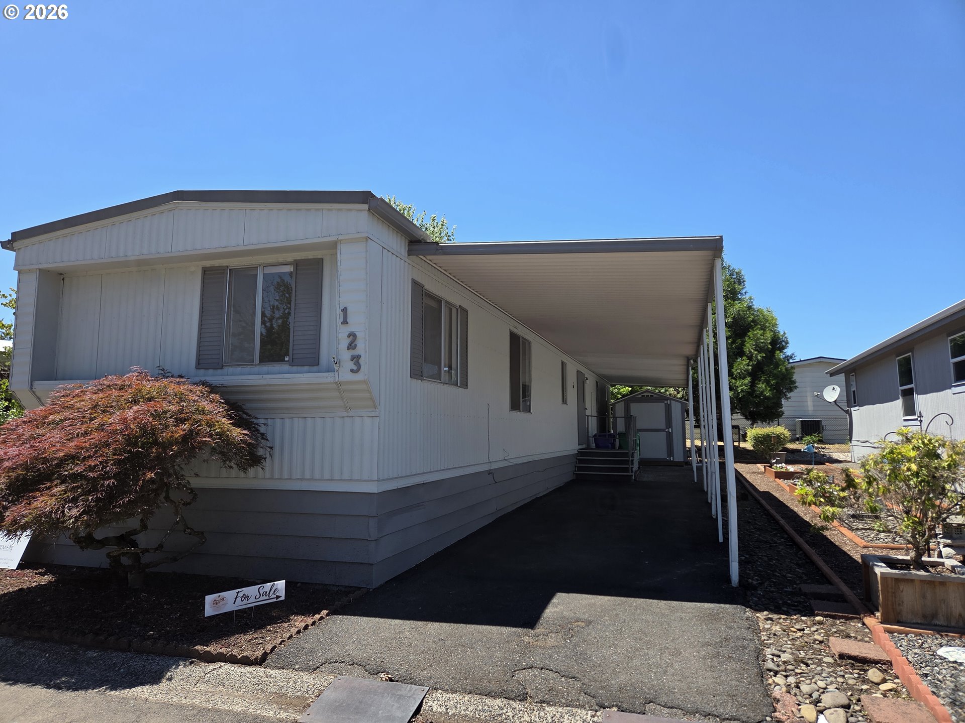 13640 HIGHWAY 212, Clackamas, OR 97015