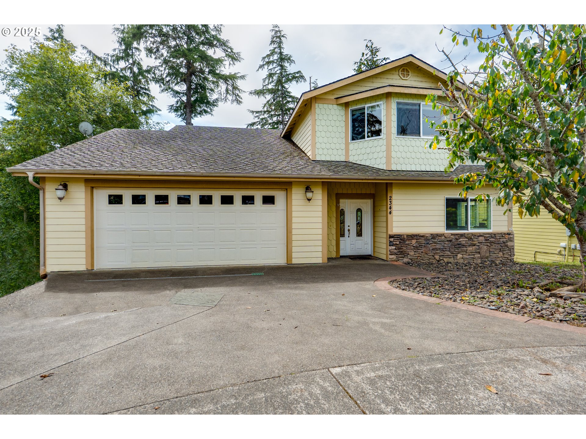 2344 ROYAL VIEW DR, Seaside, OR 97138