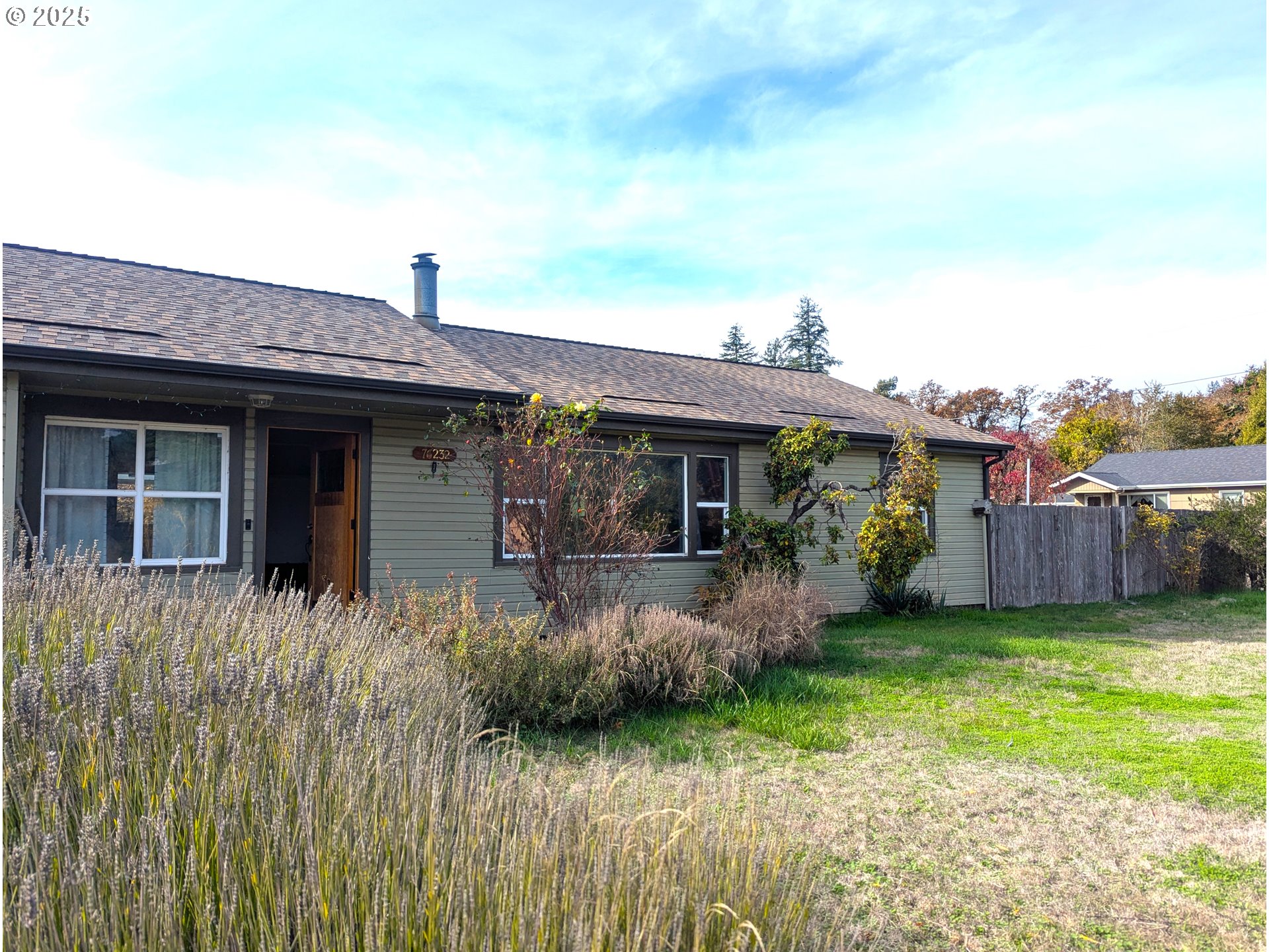 76232 BEECH ST, Oakridge, OR 97463