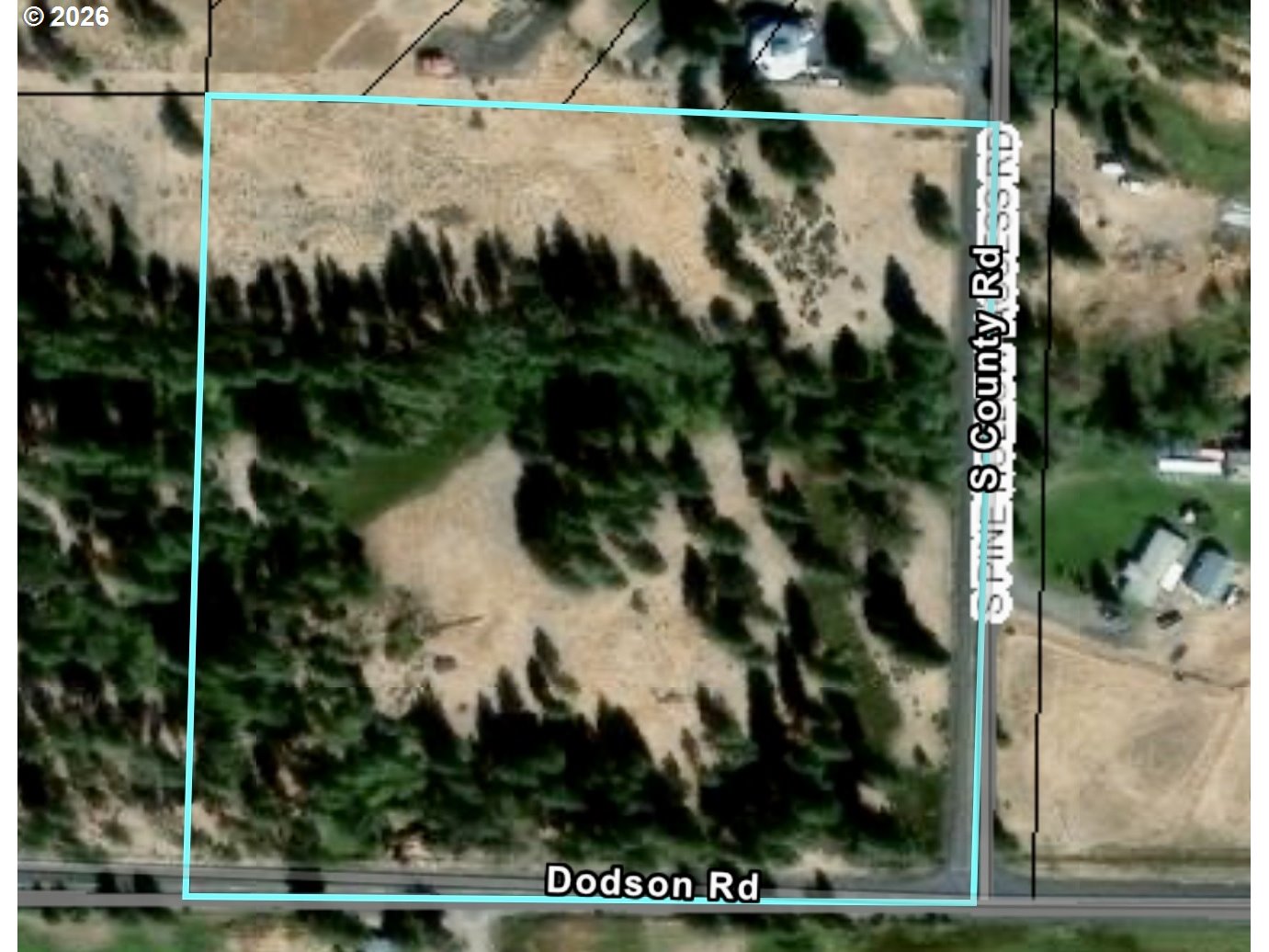 2 COUNTY RD, TyghValley, OR 97063