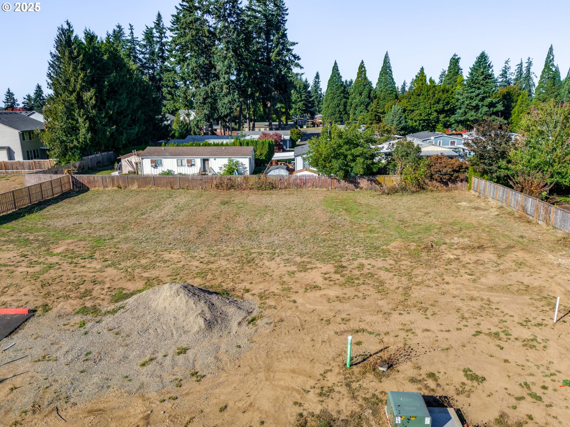 448 15th AVE, Canby, OR 97013