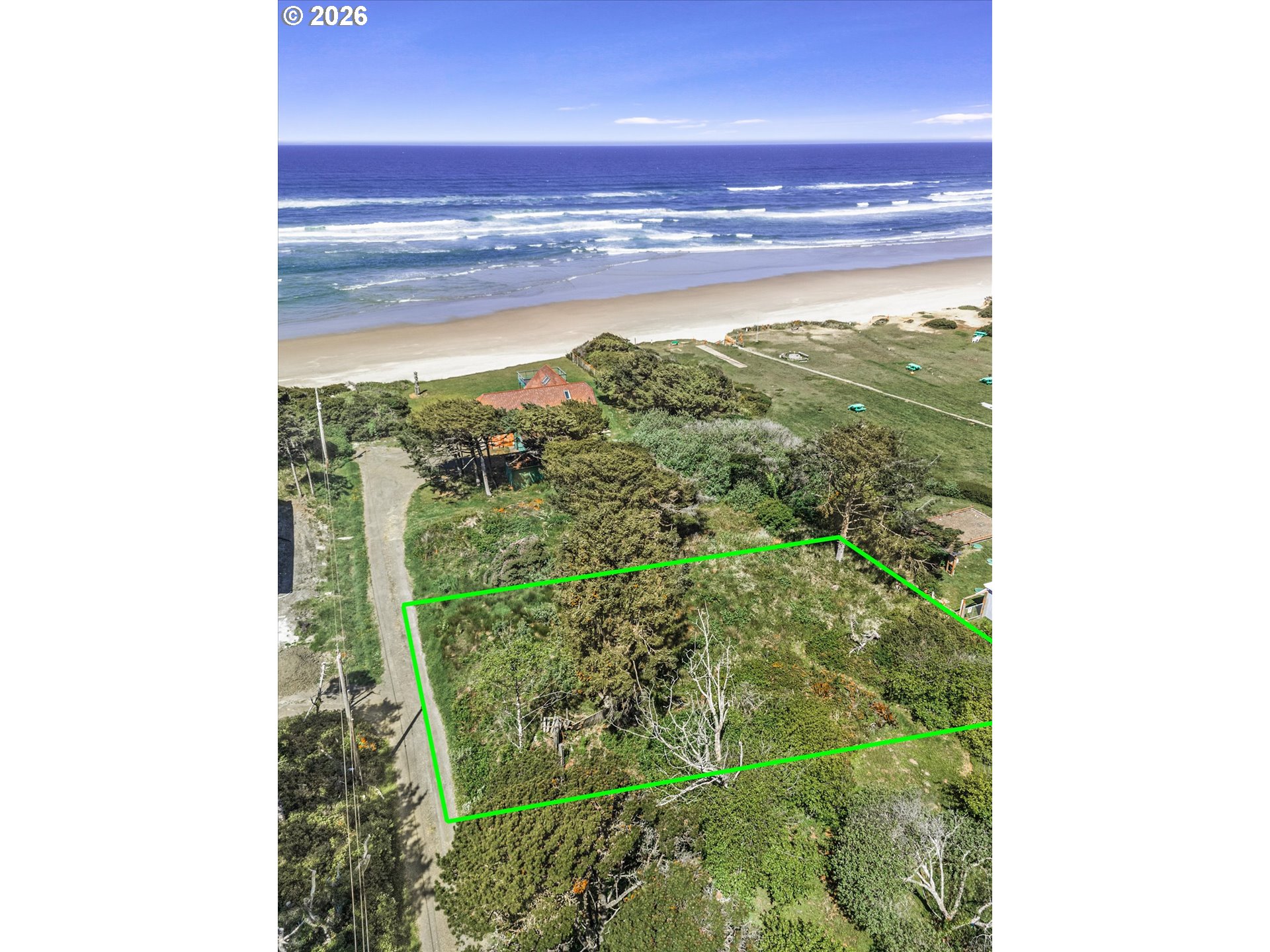 121 Texas ST, Yachats, OR 97498