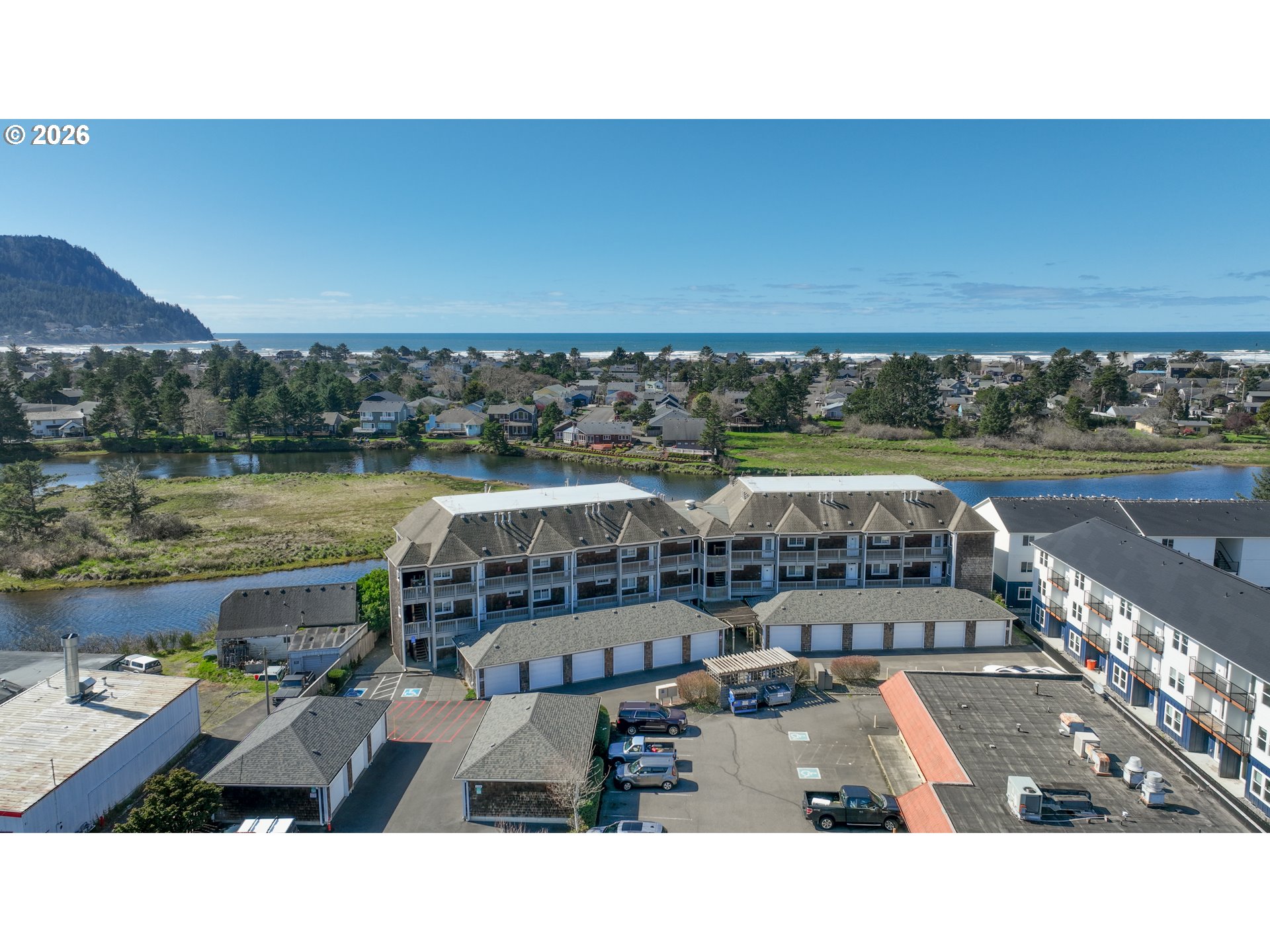 1108 HOLLADAY DR, Seaside, OR 97138